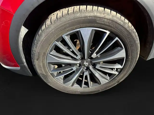 DR Automobiles DR7.0 view 9