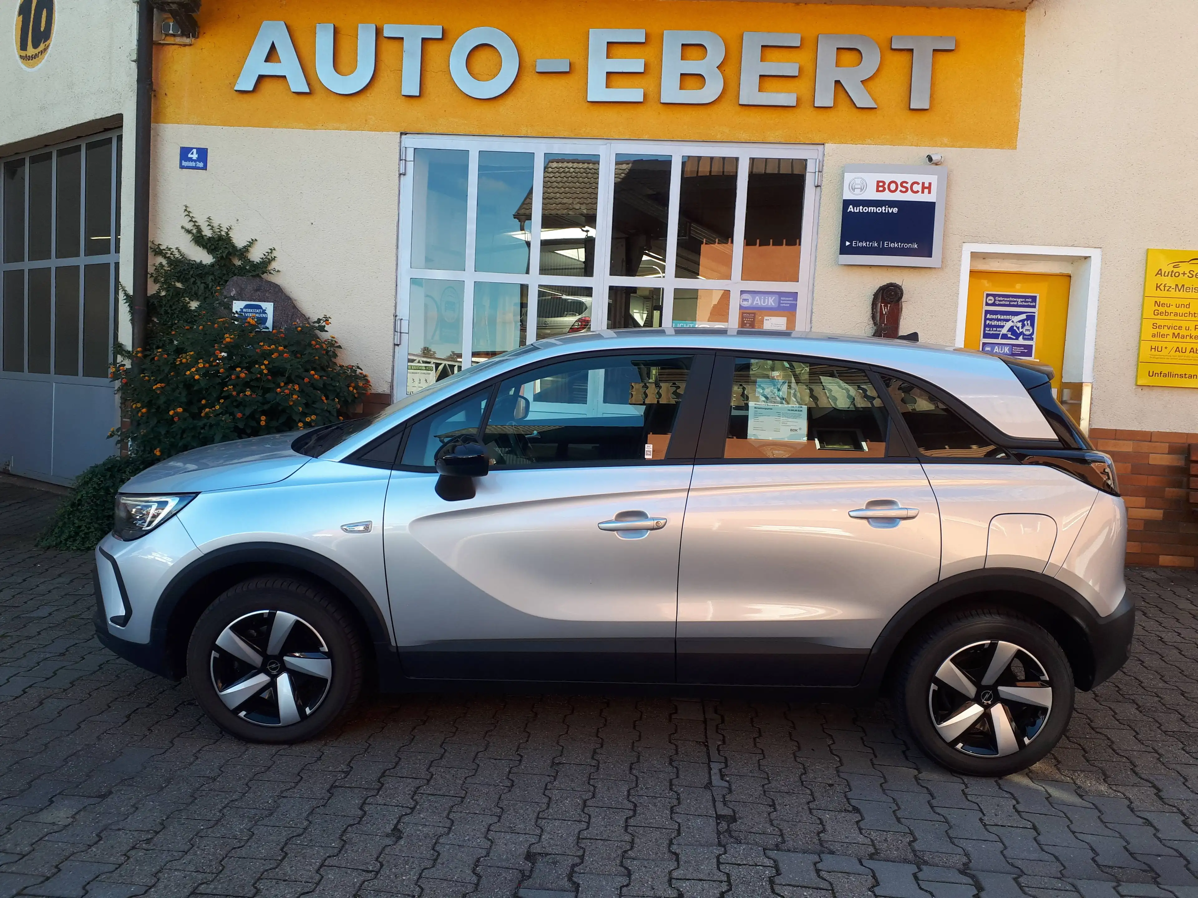 Opel Crossland 1.2 "Enjoy" AUTOMATIK, Sitz-/Lenkradheizung, Frontscheibe beheizbar, LED, DAB, NAVI, etc. — photo 5