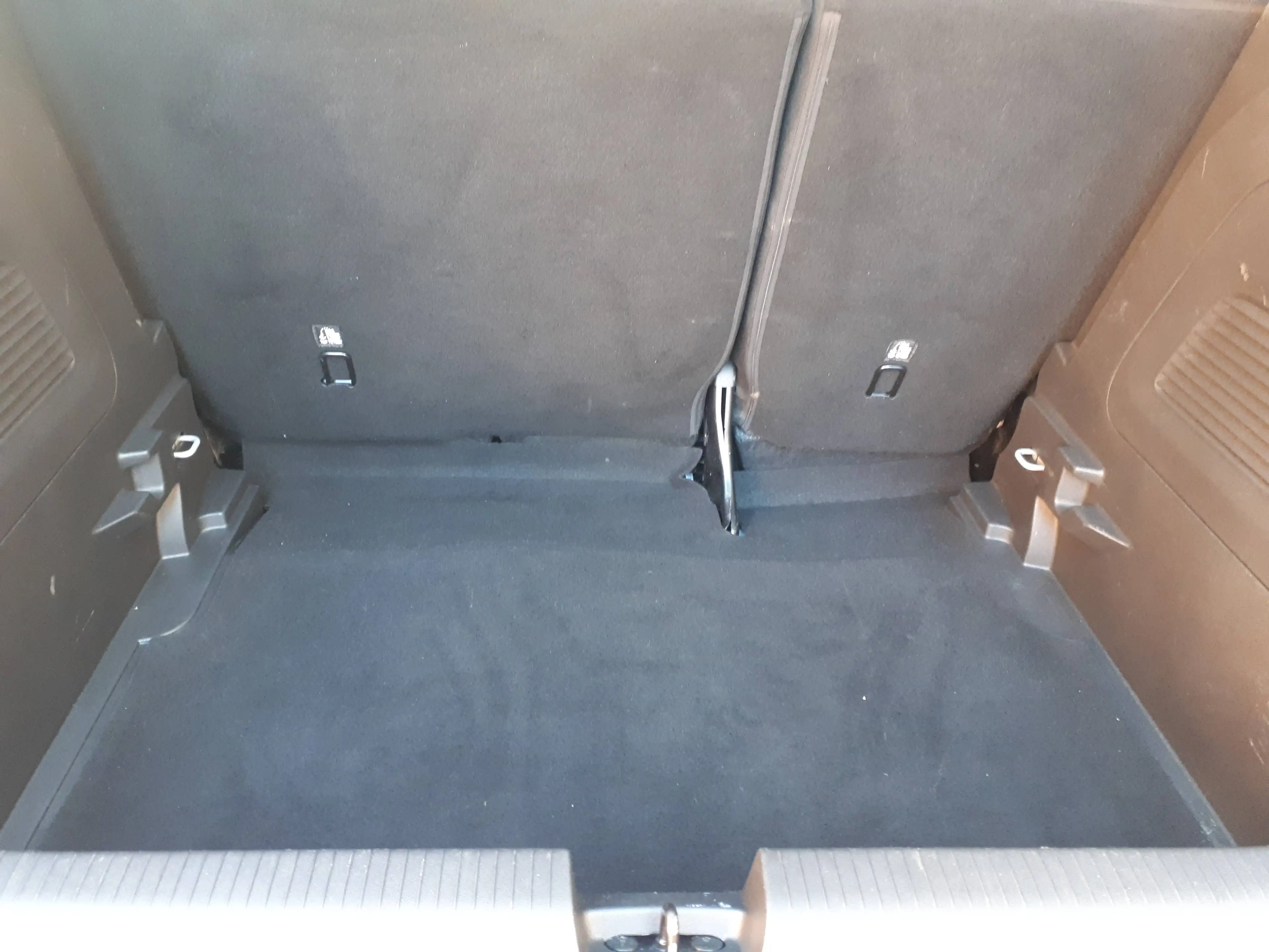 Opel Crossland 1.2 "Enjoy" AUTOMATIK, Sitz-/Lenkradheizung, Frontscheibe beheizbar, LED, DAB, NAVI, etc. — photo 11