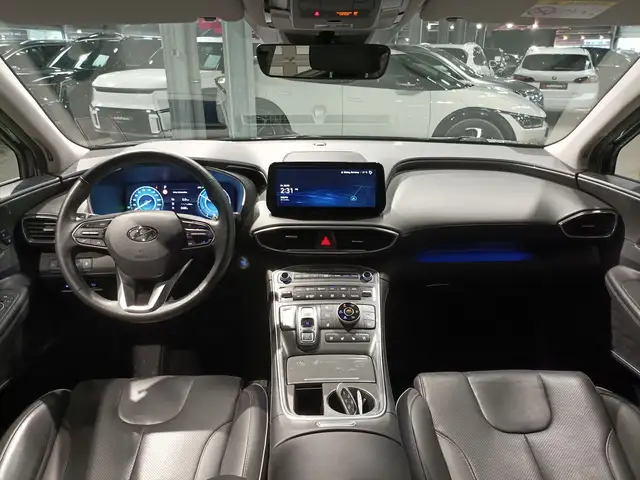 Hyundai Santa Fe view 9