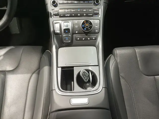 Hyundai Santa Fe view 13