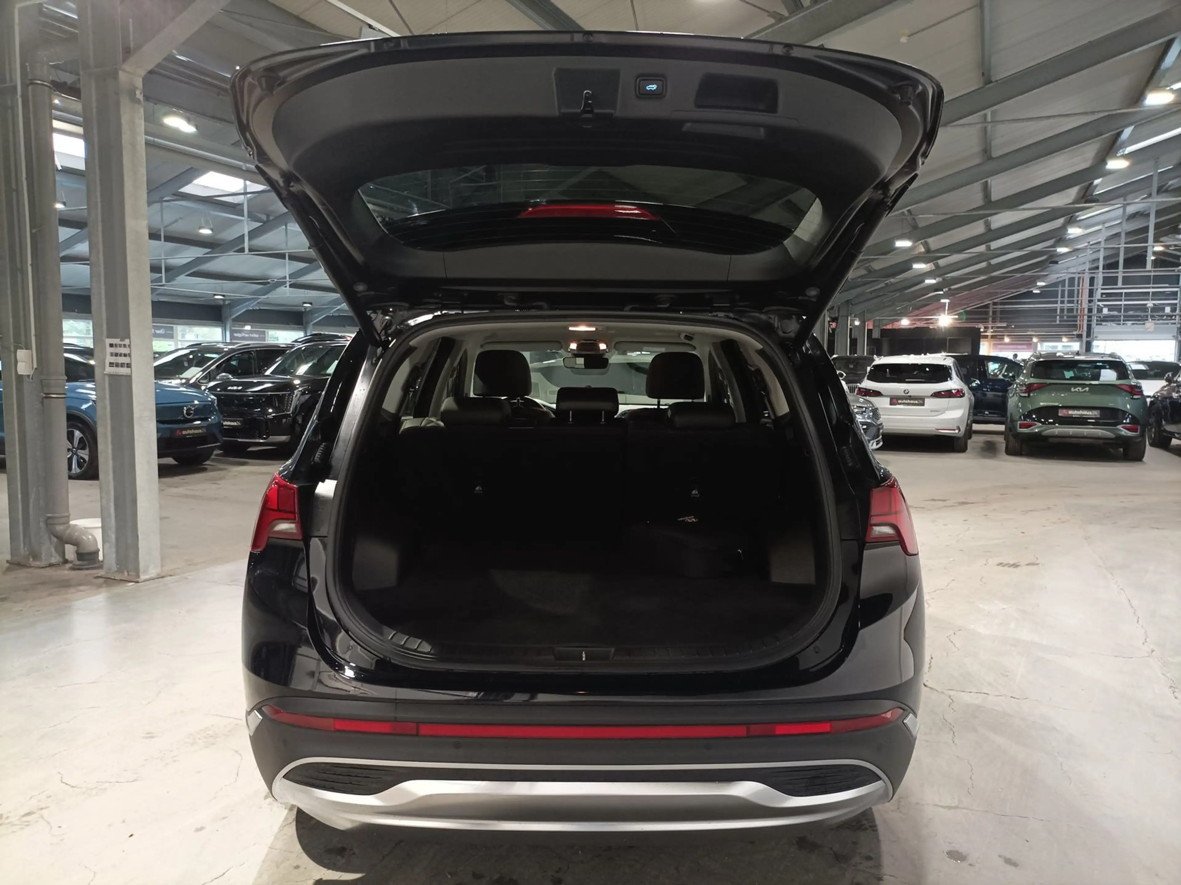 Hyundai SANTA FE 1.6 PHEV Prime 4WD|LED|Navi|360°|ACC — photo 6