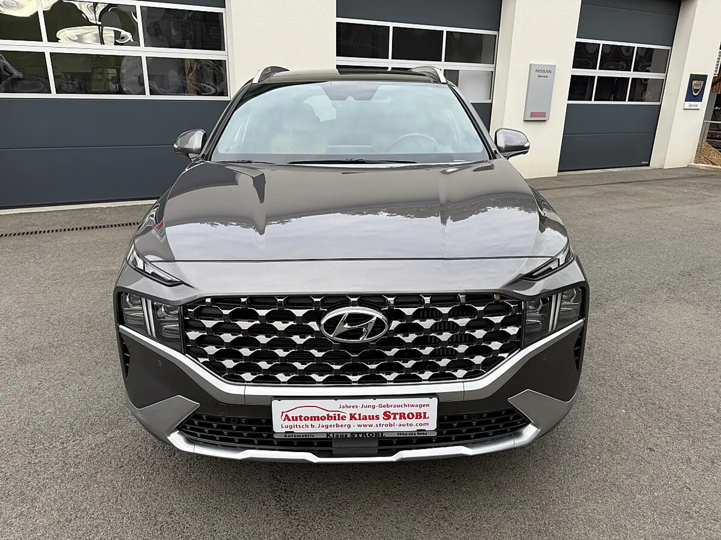 Hyundai SANTA FE Santa Fe 1,6 T-GDI Plug-In 4WD 5stz. Luxury Lin... Grau - 2
