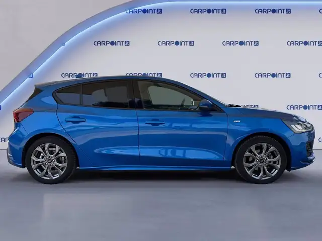 Ford Focus view 6