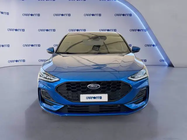 Ford Focus view 8