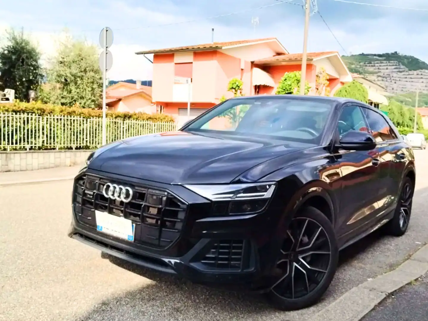 Audi Q8 S Line Sport 3.0 50 TDI MHEV Negru - 2