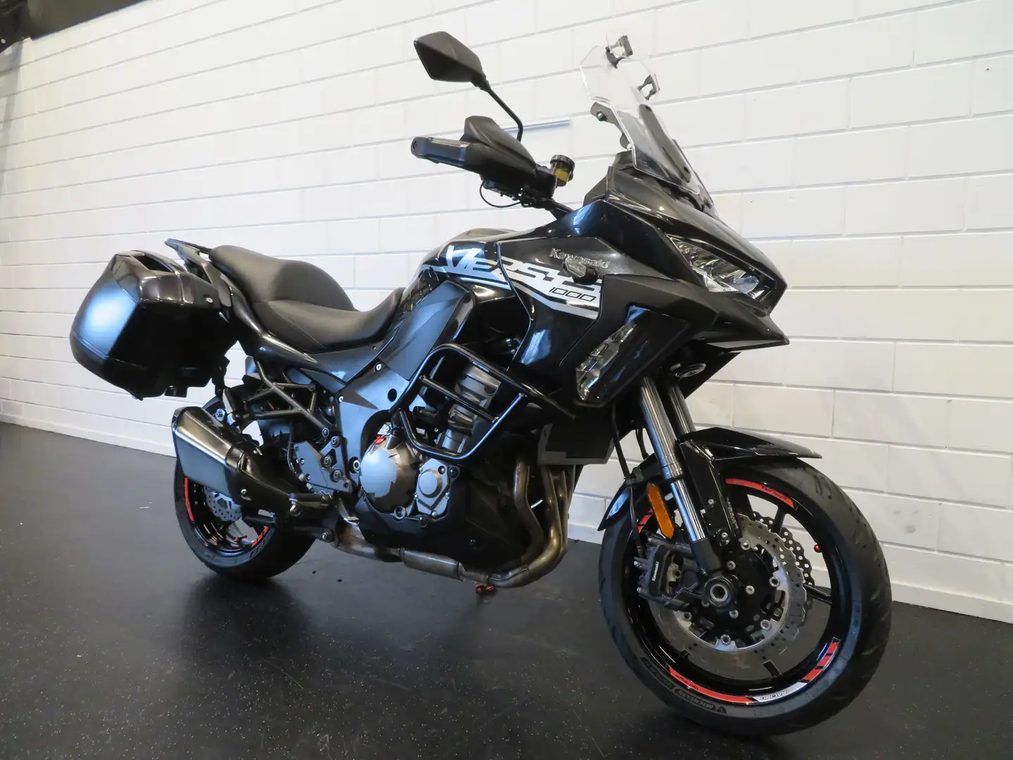 Kawasaki Versys 1000 SE PERFECT! HISTORIE Чорний - 2