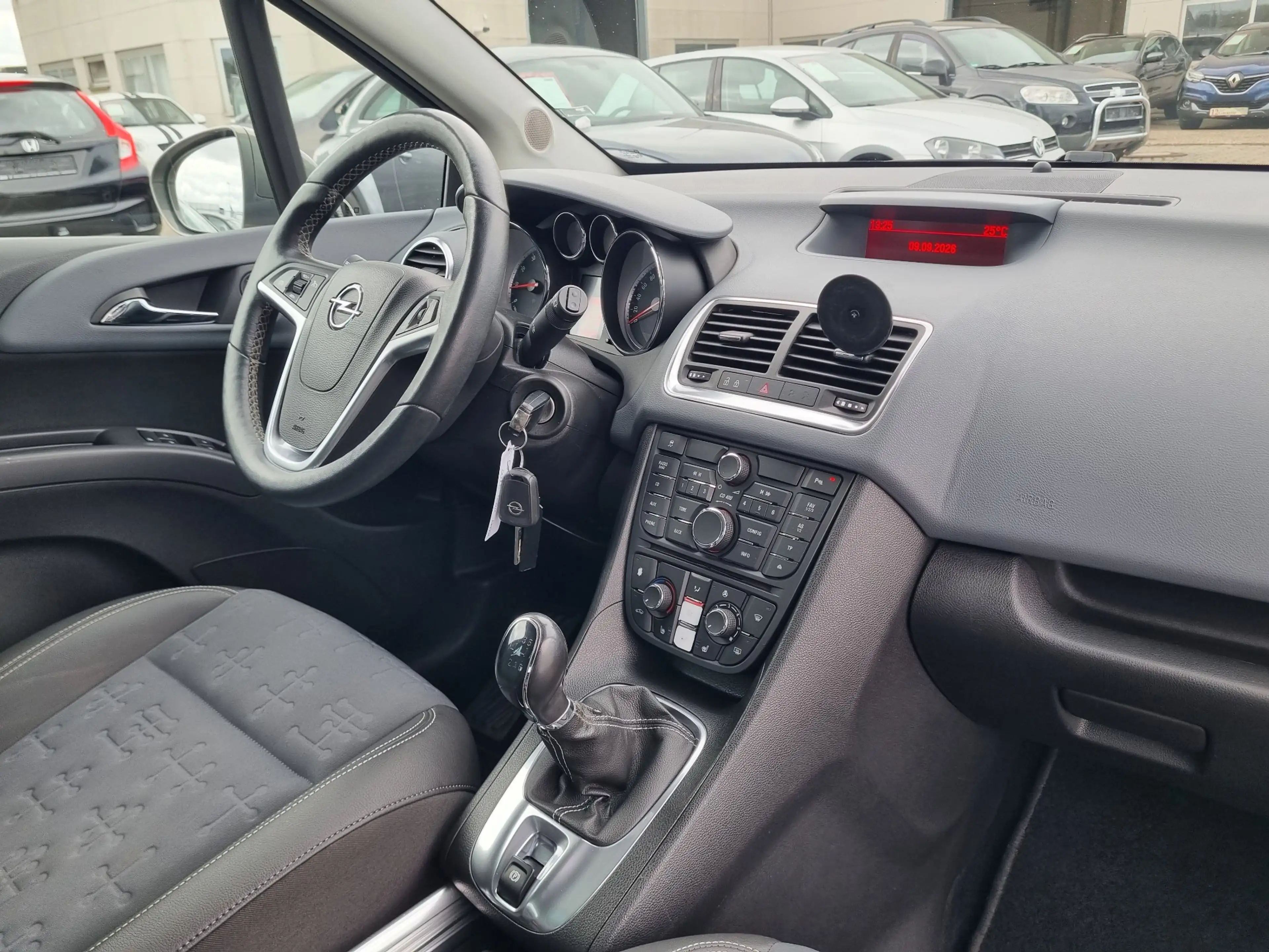 Opel Meriva 1.4 Innovation OPC-Line"Allwetter bereift"AHK... — photo 6