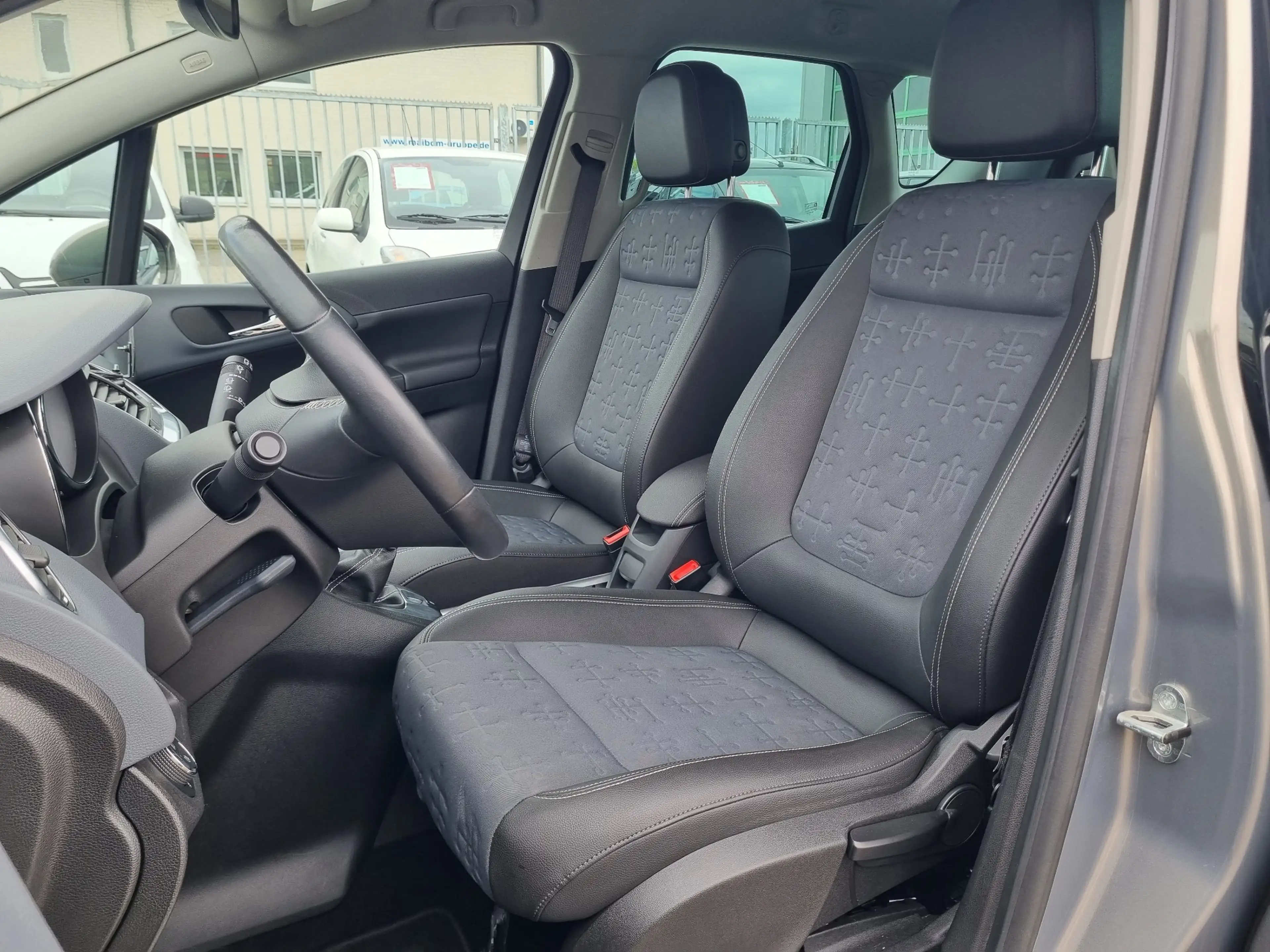 Opel Meriva 1.4 Innovation OPC-Line"Allwetter bereift"AHK... — photo 11