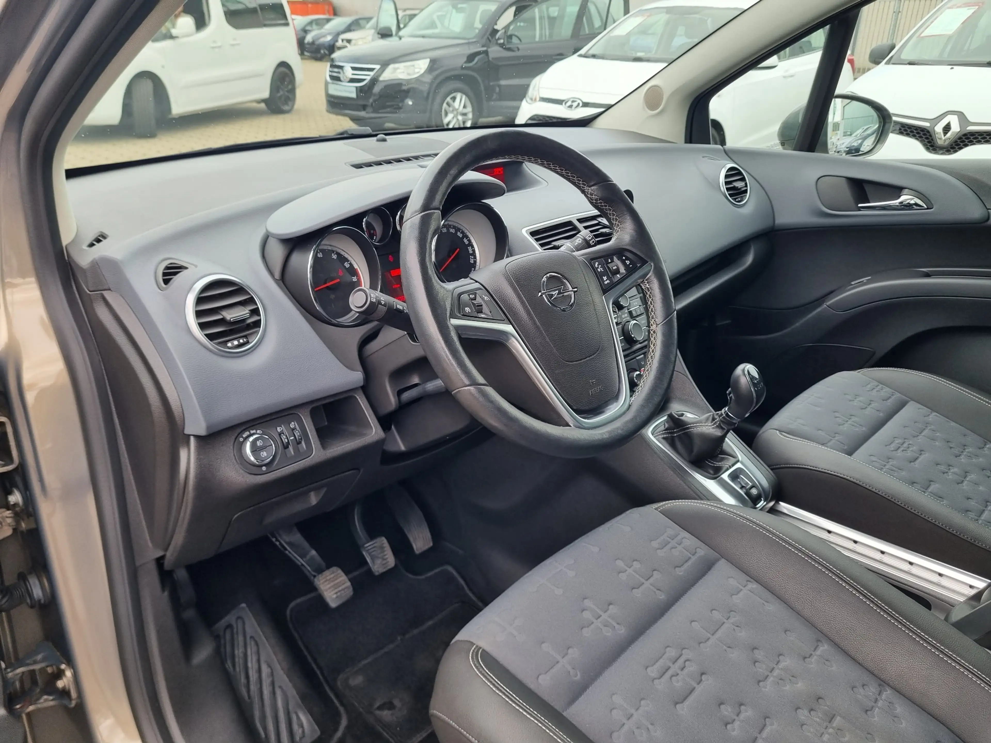 Opel Meriva 1.4 Innovation OPC-Line"Allwetter bereift"AHK... — photo 10