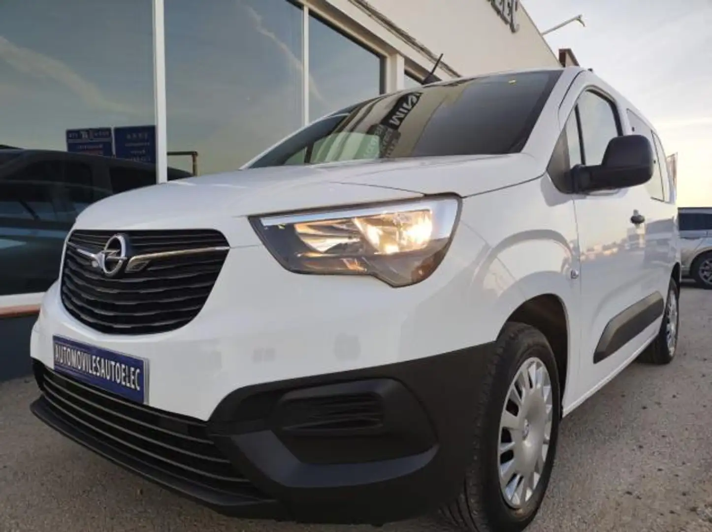 Opel Combo N1 Life Expression L 1.5 TD 55 kW (75 CV) Blanco - 1