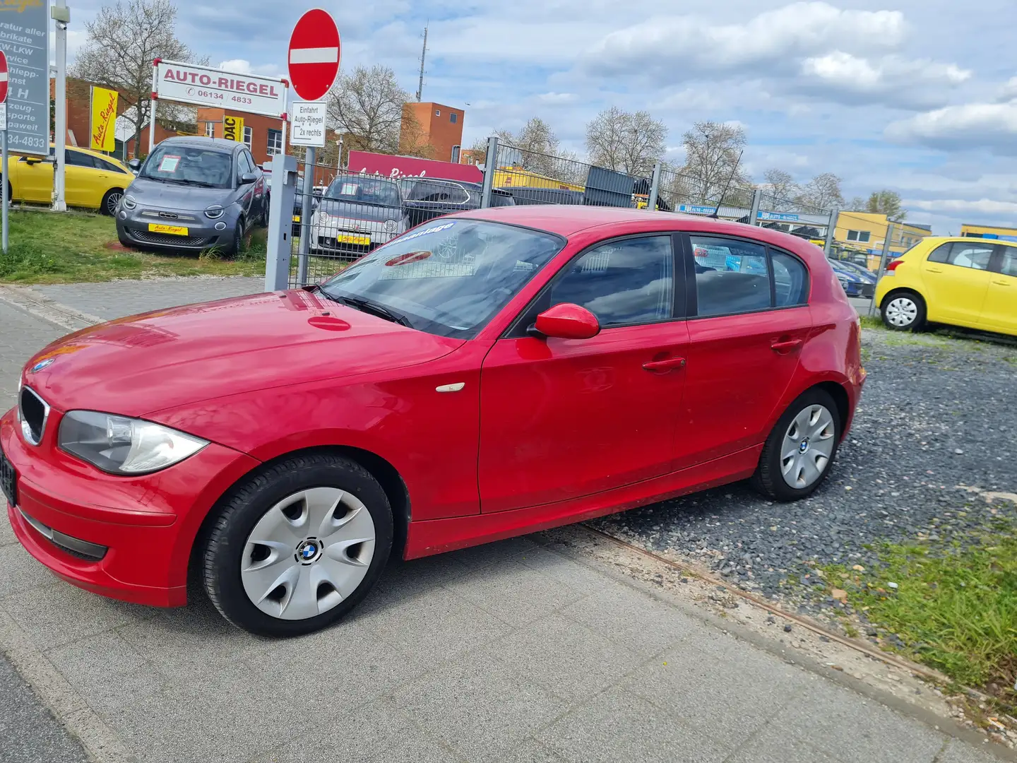 BMW 116 116i Czerwony - 2