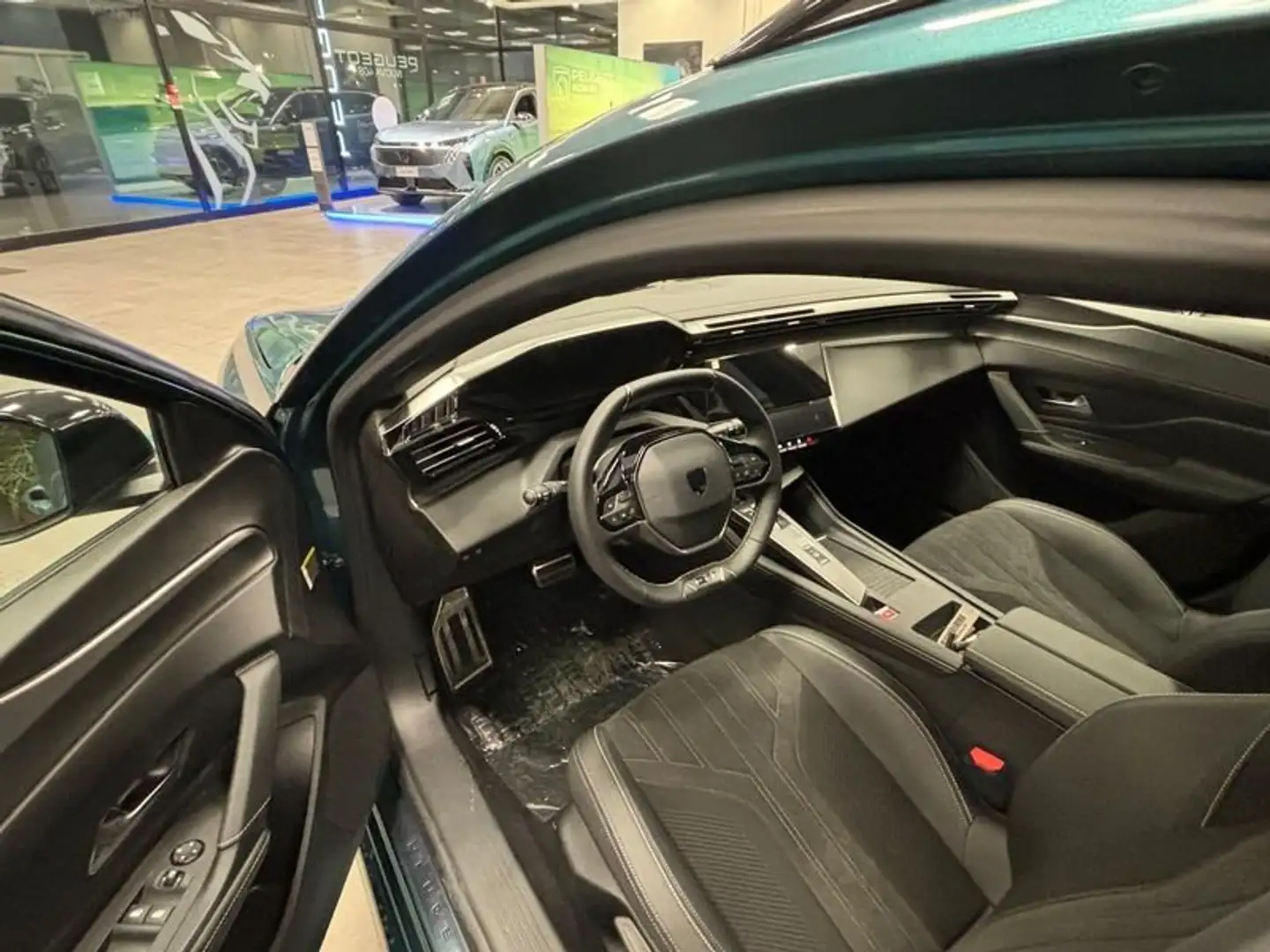 Peugeot 308 Hybrid 180 e-EAT8 SW GT Blu/Azzurro - 2