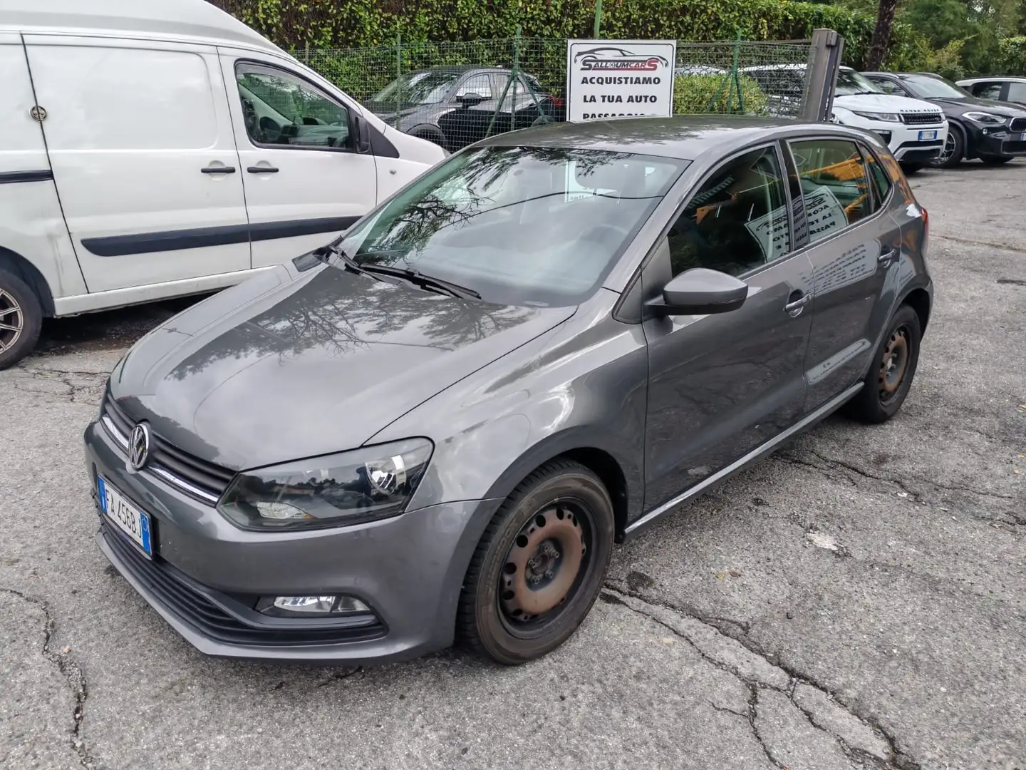 Volkswagen Polo Polo V 2014 5p 1.0 mpi Comfortline 75cv EURO 6 Grigio - 1