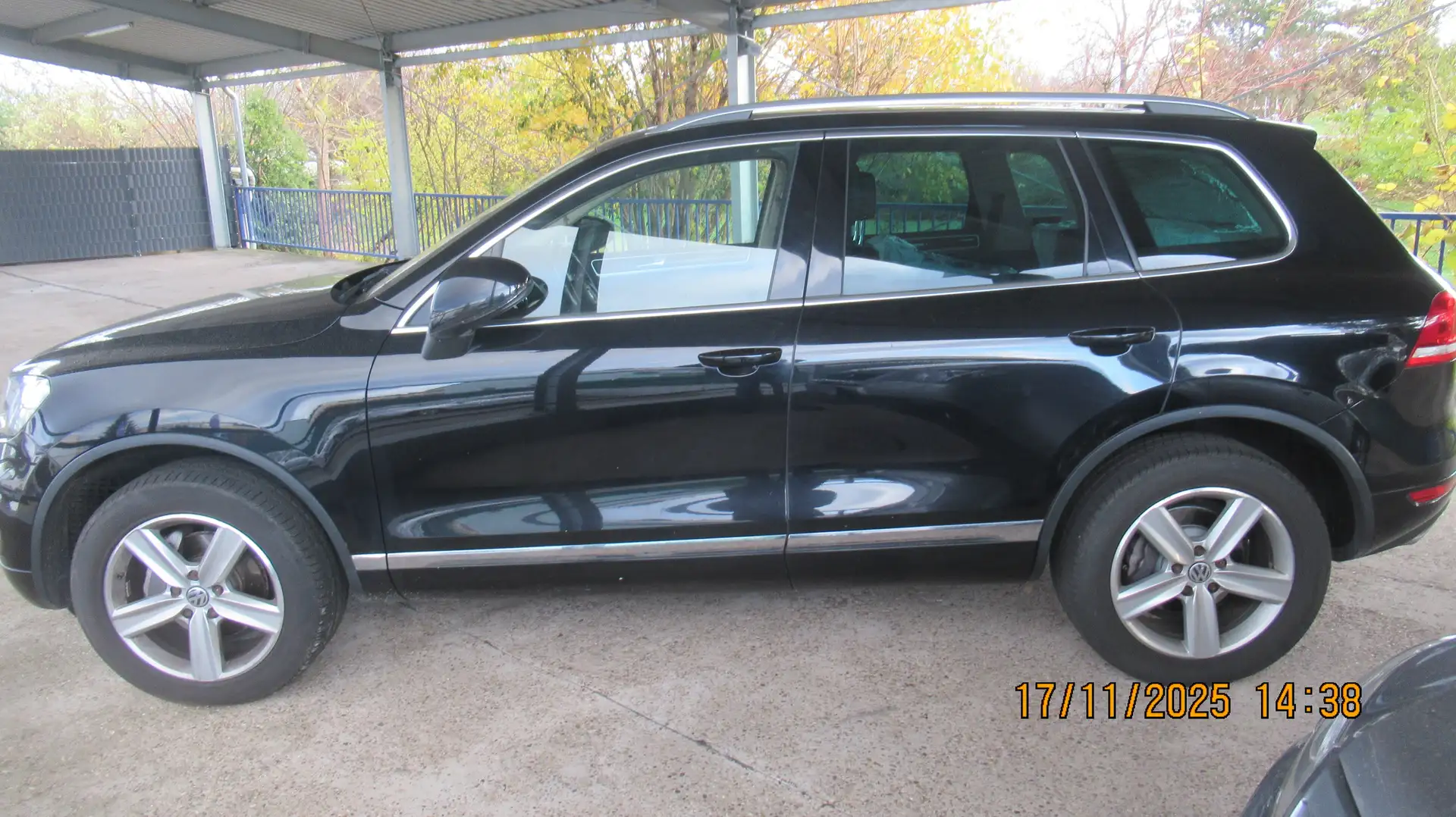 Volkswagen Touareg V6 TDI BMT Im Kundenauftrag Noir - 2