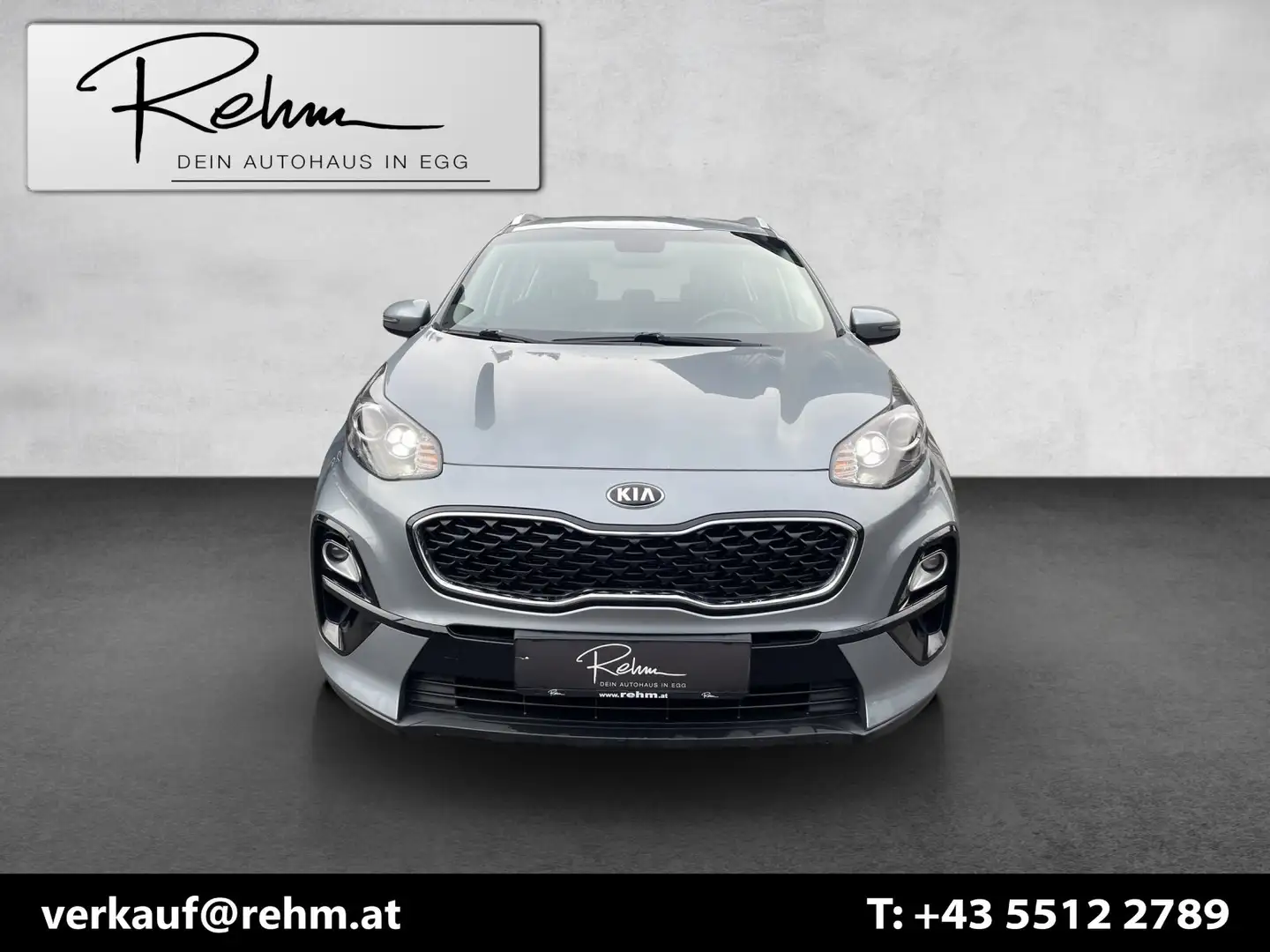 Kia Sportage Sportage 1,6 CRDI SCR MHD AWD Silber Grau - 2