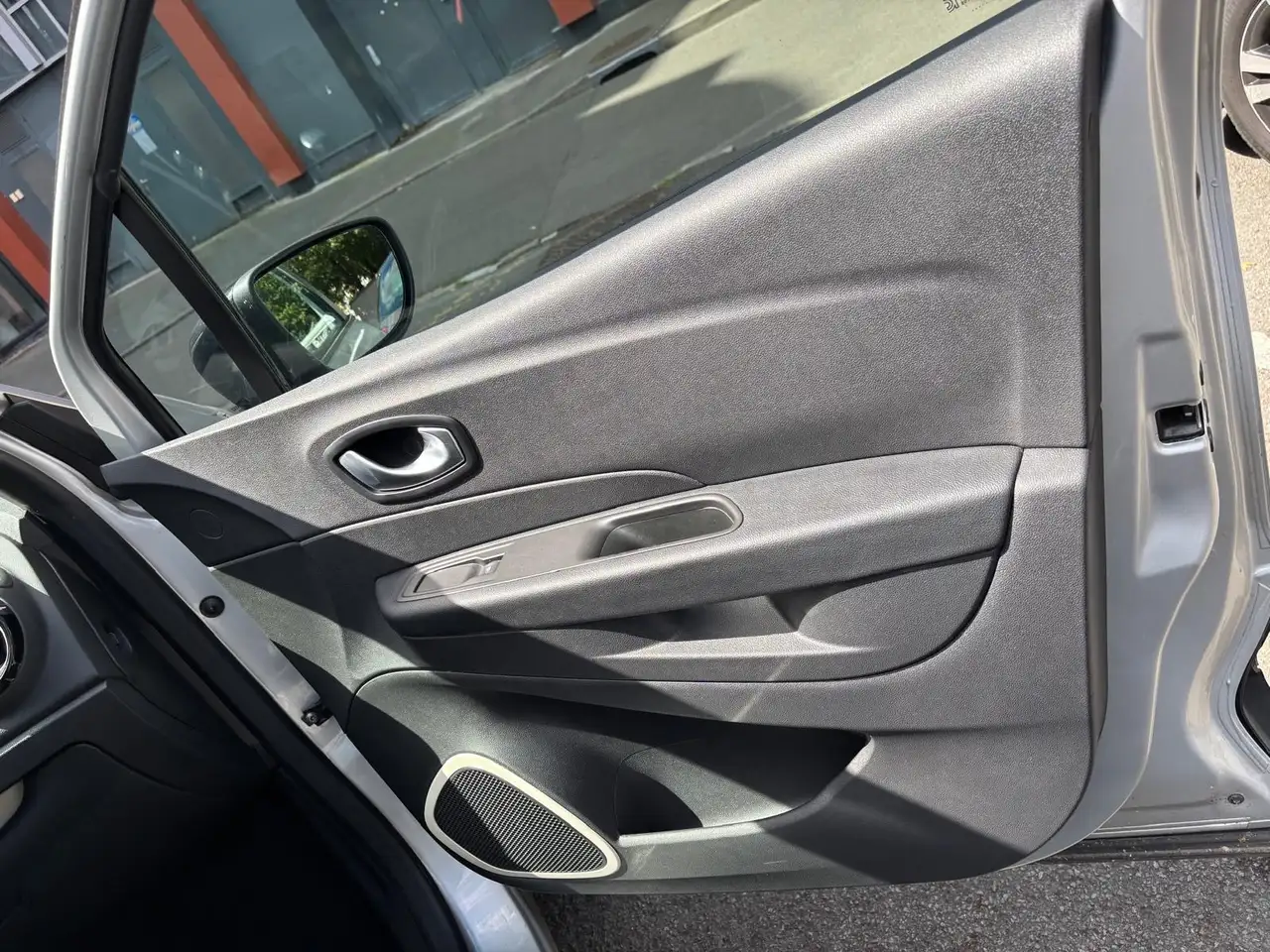Renault Captur — photo 15