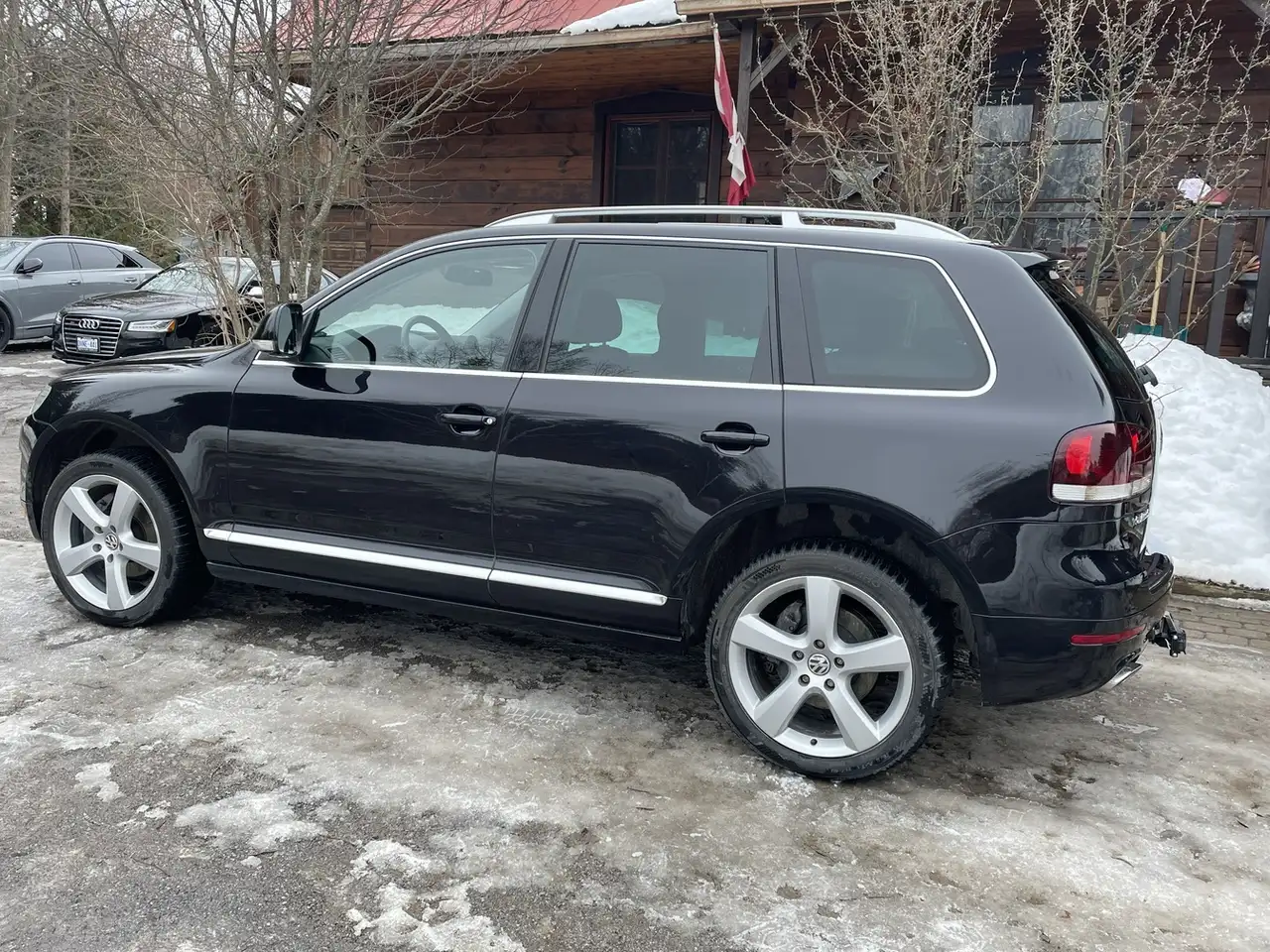 Volkswagen Touareg снимка Volkswagen Touareg