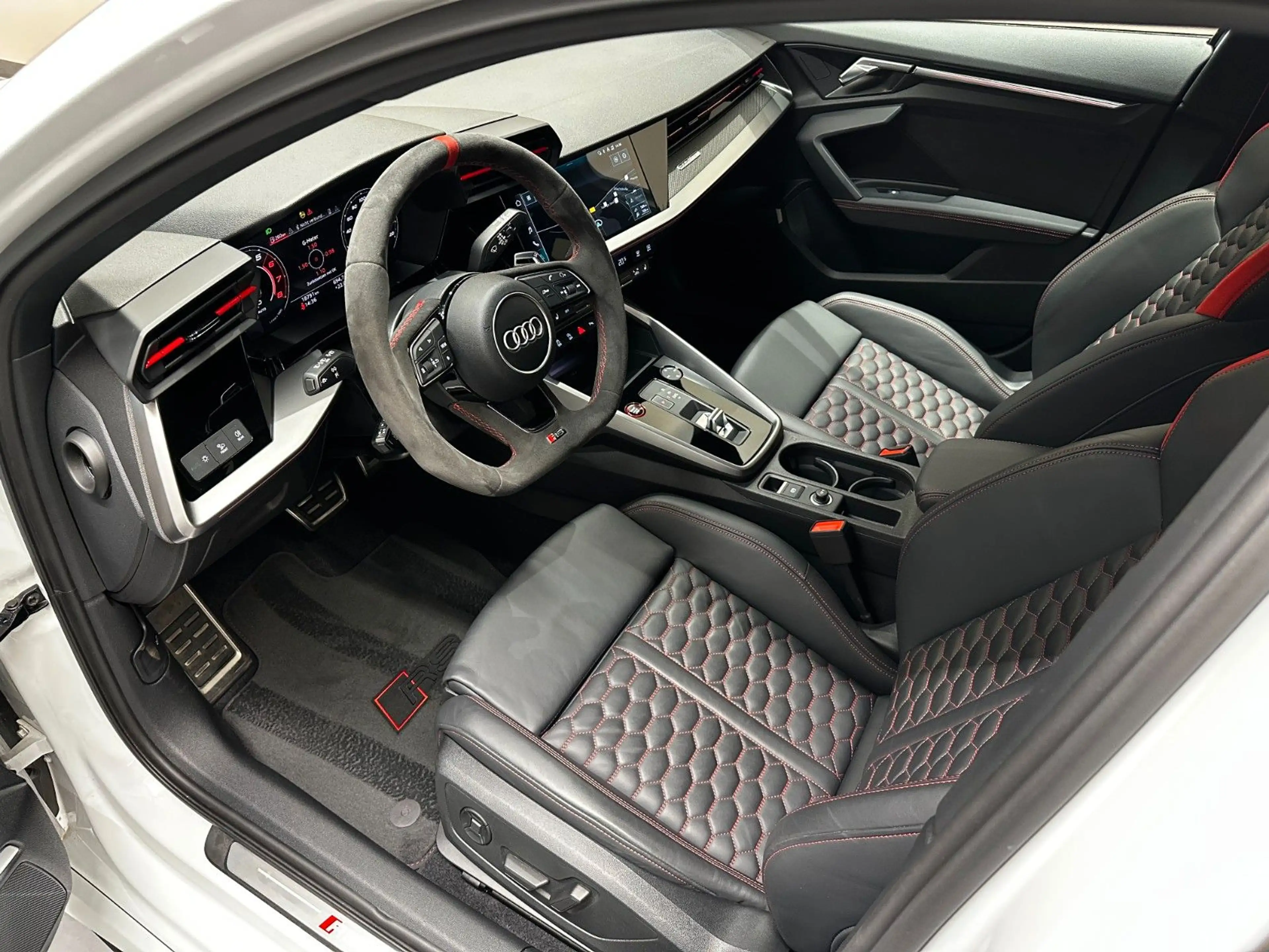 Audi RS3 Sportback quattro*HPerformance 530PS*KW* — photo 12
