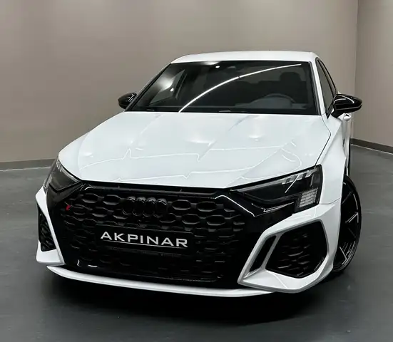 Audi RS3 Sportback quattro*HPerformance 530PS*KW*