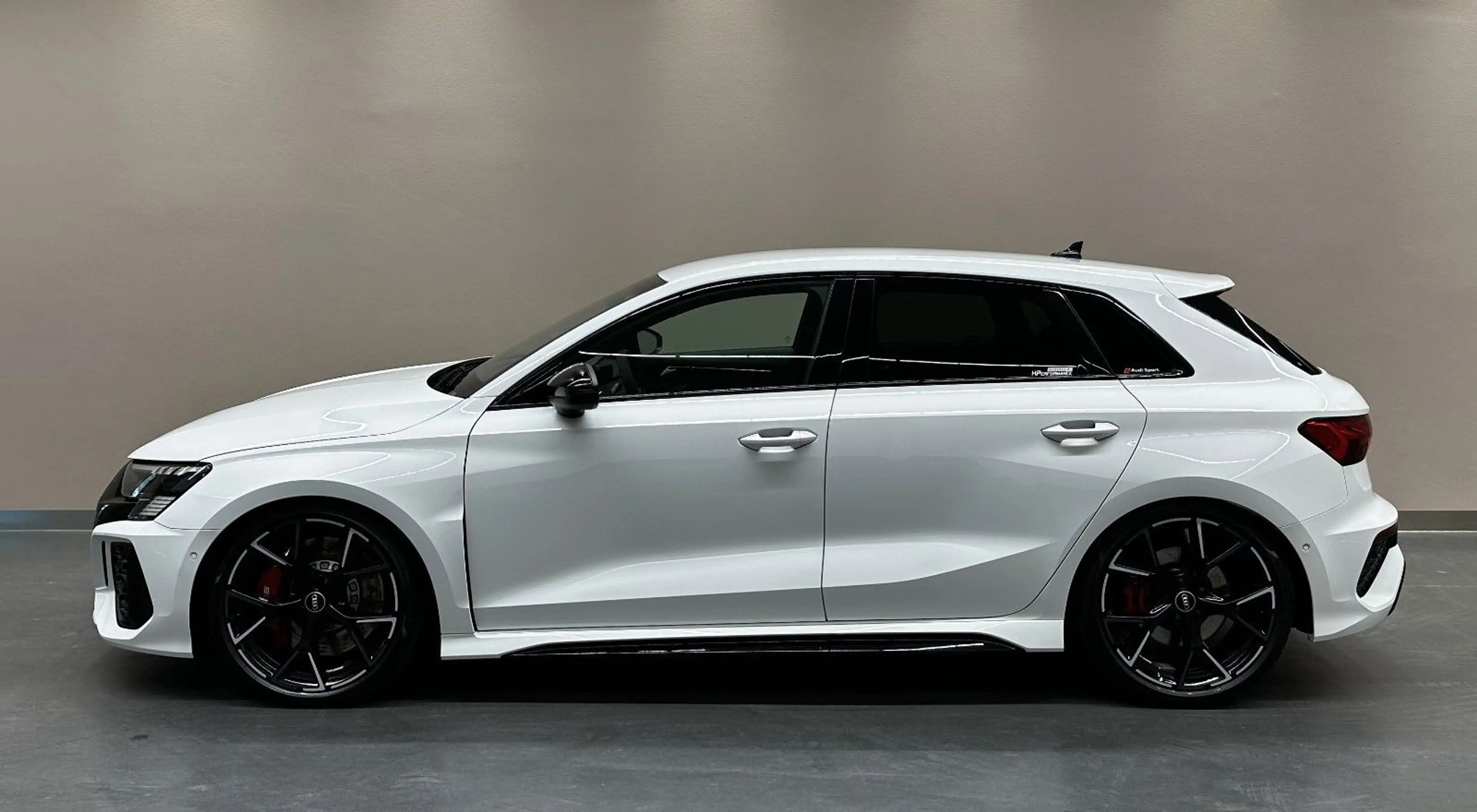 Audi RS3 Sportback quattro*HPerformance 530PS*KW* — photo 4