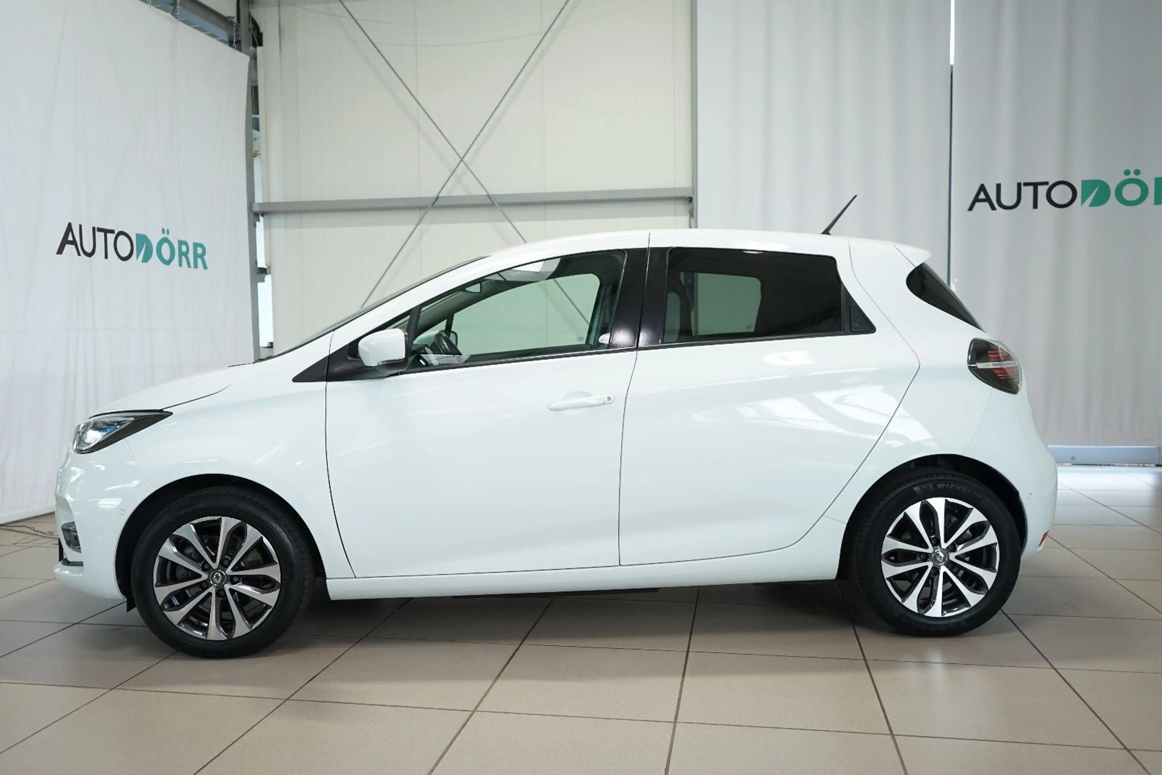 Renault ZOE EV50 135 Iconic LED+Kamera+Sitzheizung+Navi — photo 2