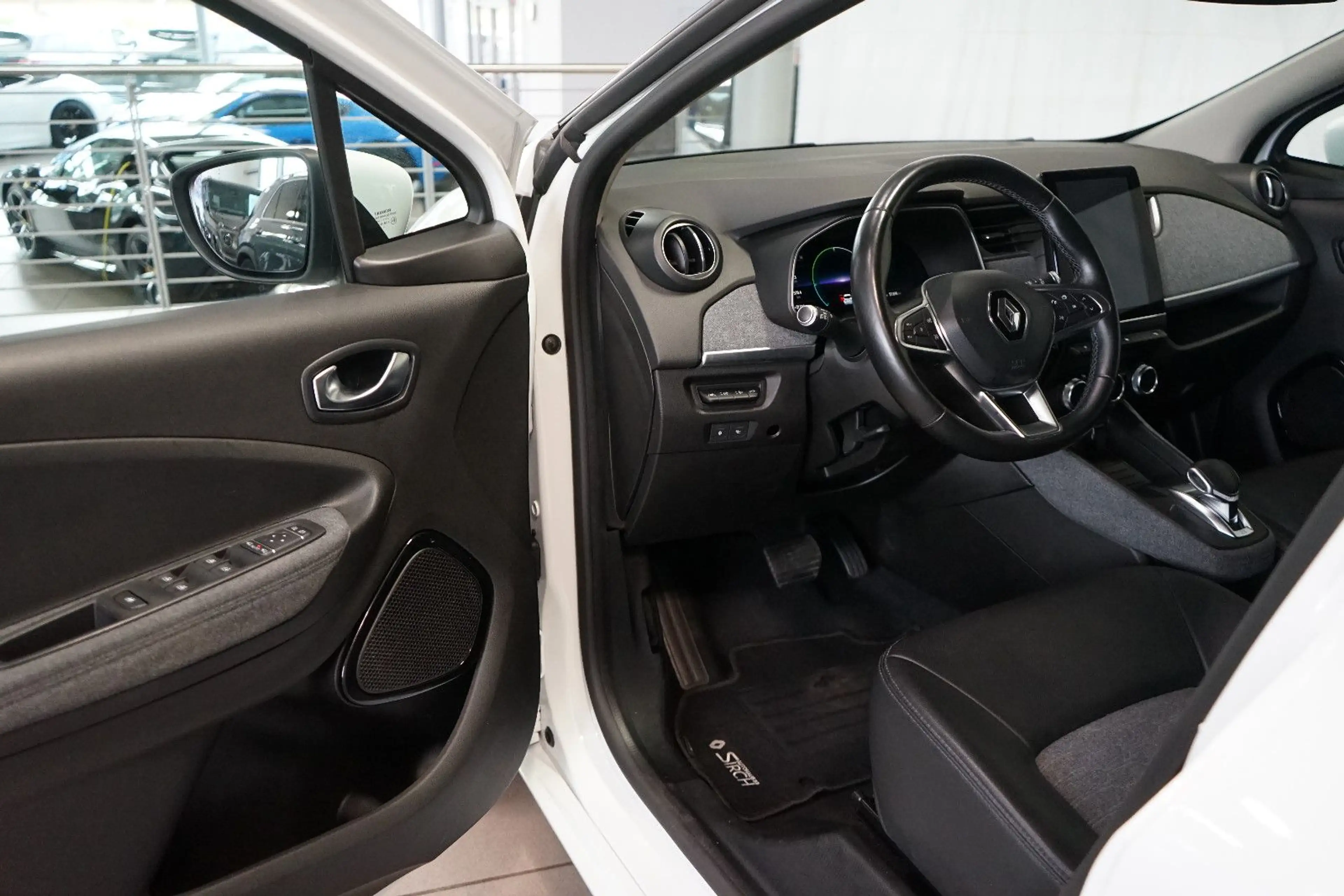 Renault ZOE EV50 135 Iconic LED+Kamera+Sitzheizung+Navi — photo 8