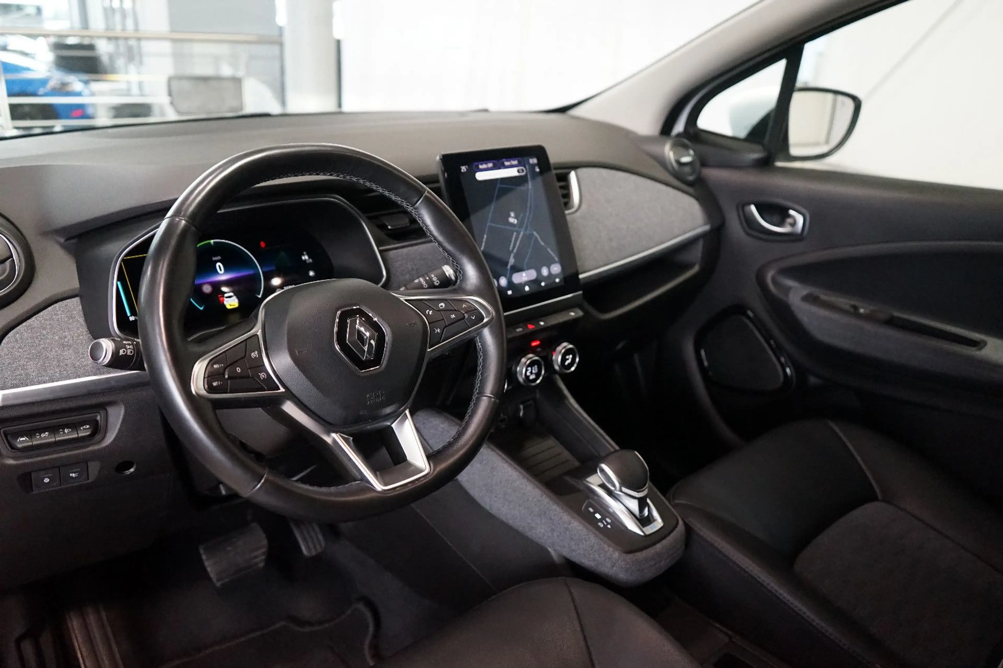 Renault ZOE EV50 135 Iconic LED+Kamera+Sitzheizung+Navi — photo 15