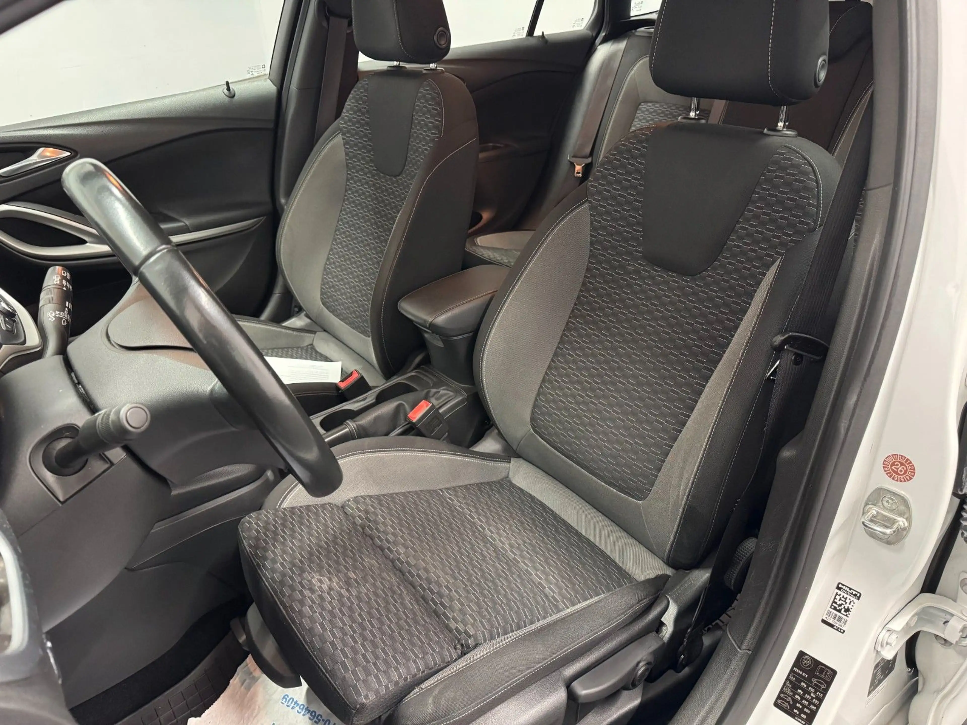 Opel Astra K Sports Tourer*PDC*AHK*NAVI*DAB*LED* — photo 10
