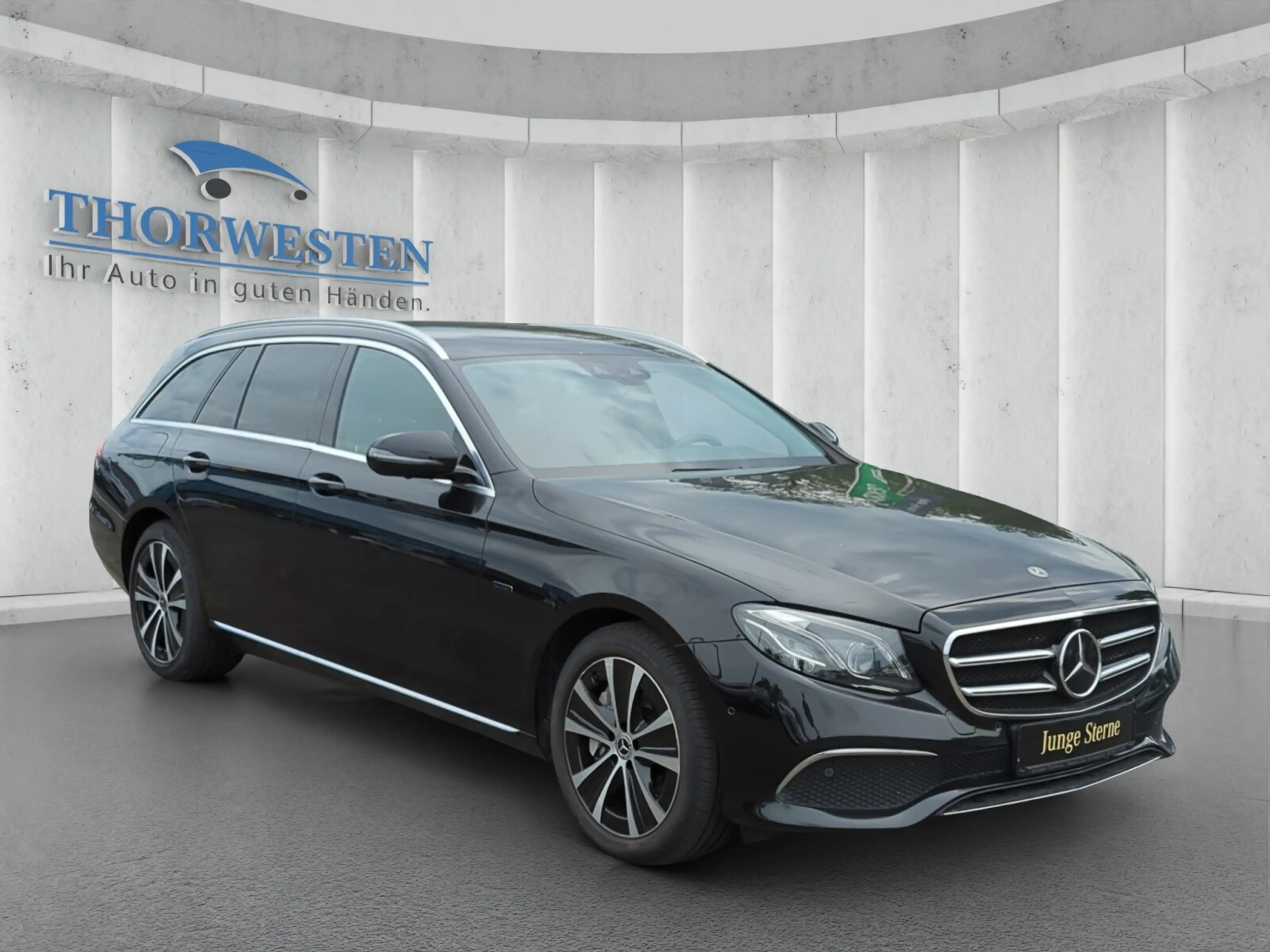 Mercedes-Benz E 300 E 300 T de 360° Kamera Memory Totwinkel Multibeam — photo 7