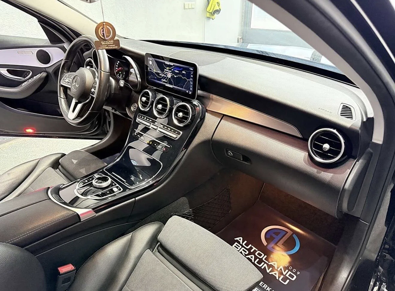 Mercedes-Benz C 180 C 180 d — photo 12