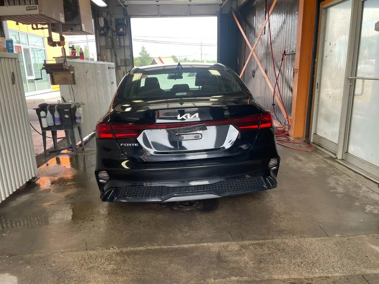 Kia Forte снимка Kia Forte
