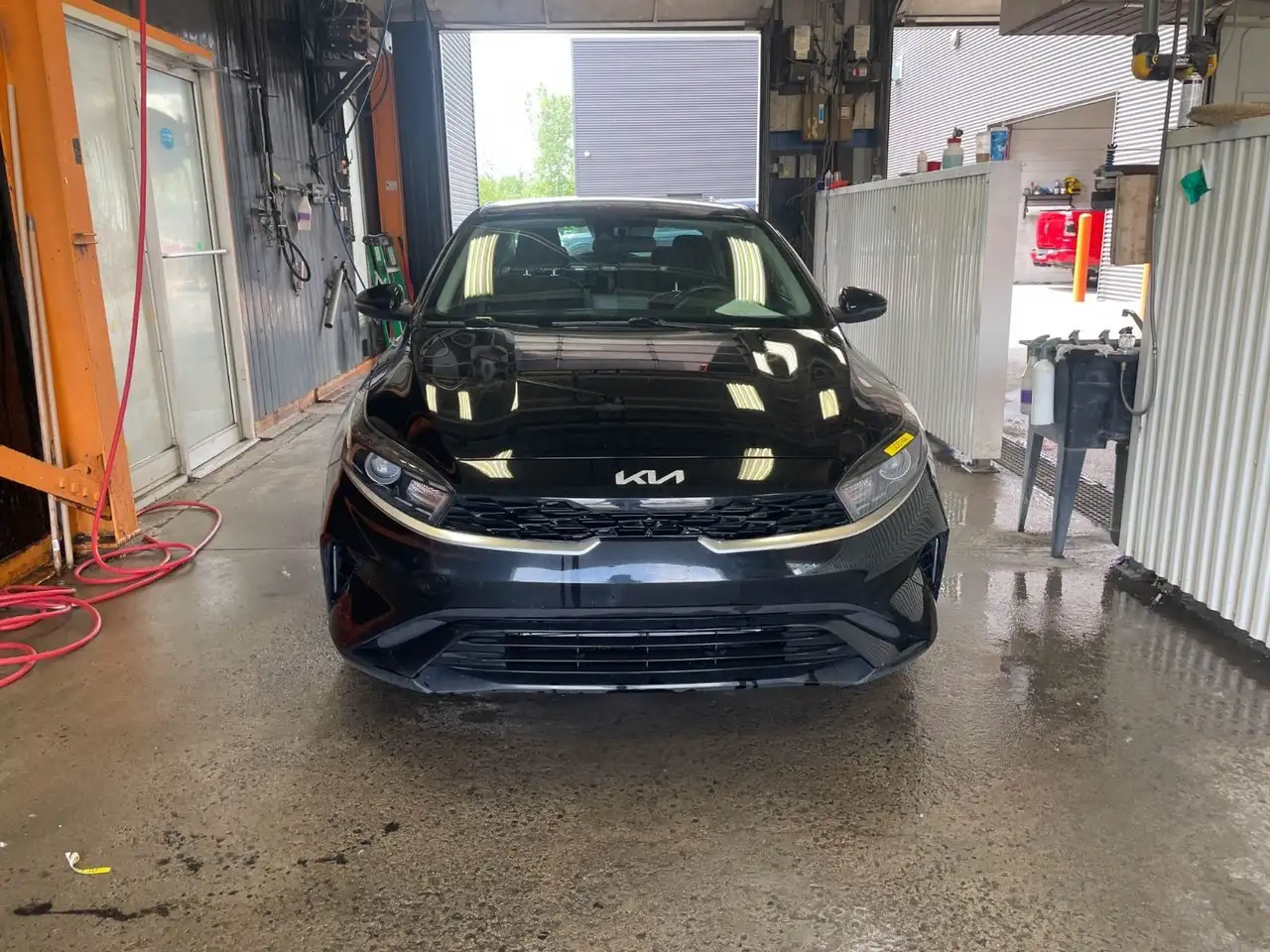 Kia Forte снимка Kia Forte
