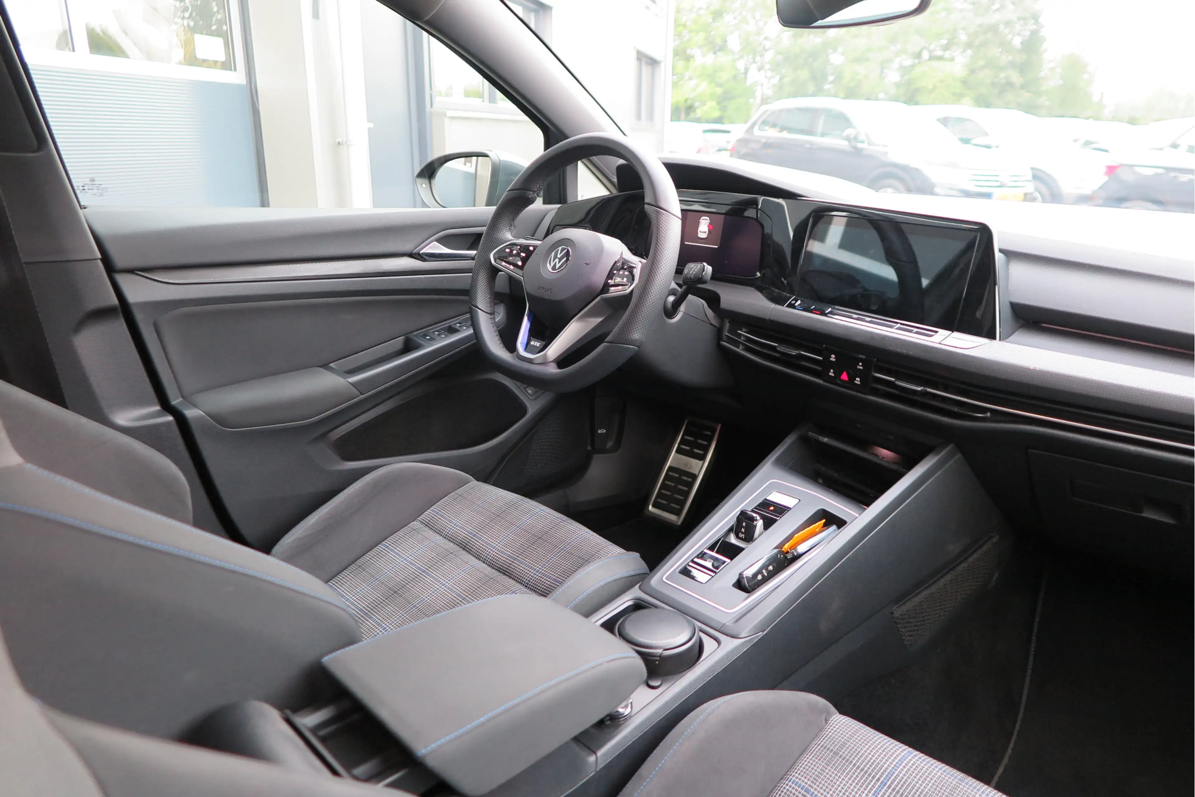 Volkswagen Golf GTE 1.4 eHybrid 245pk ,SOH 91%. ACC, PDC, Virtual cock — photo 29