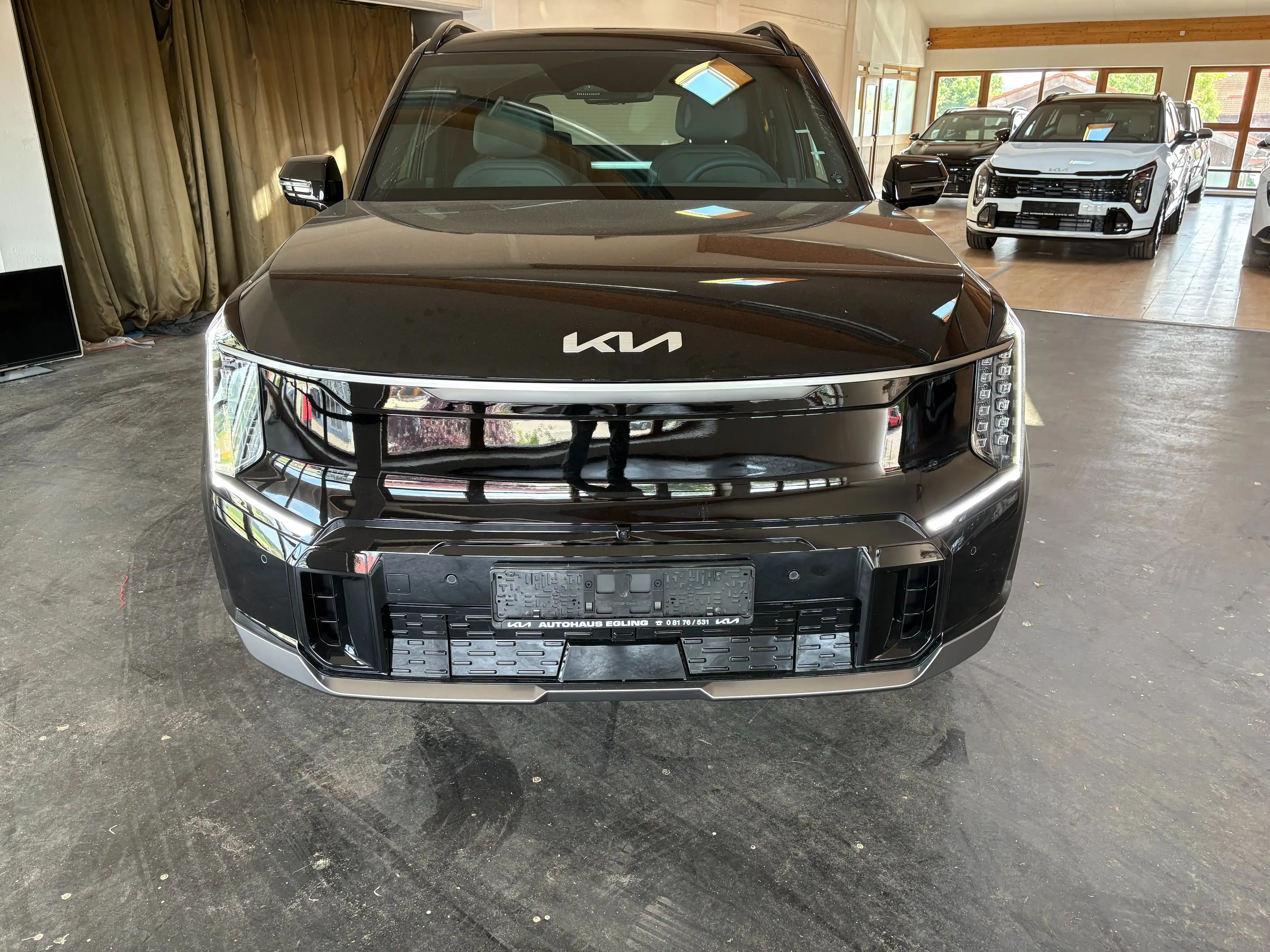 Kia EV9 GT-Line 4WD — photo 8