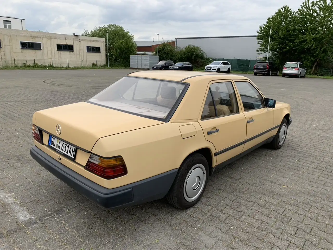 Mercedes-Benz 200D, foto 4