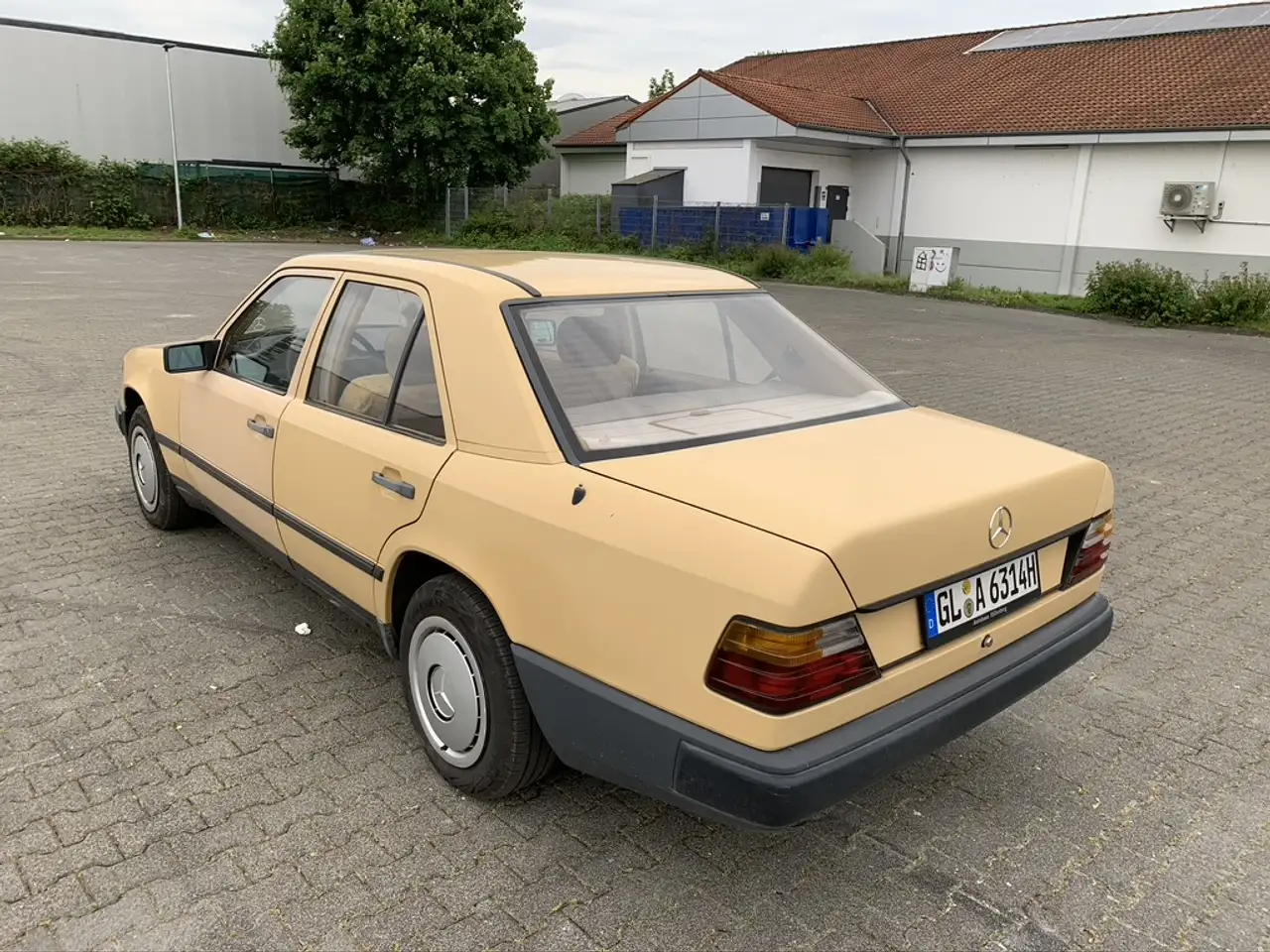 Mercedes-Benz 200D, foto 6