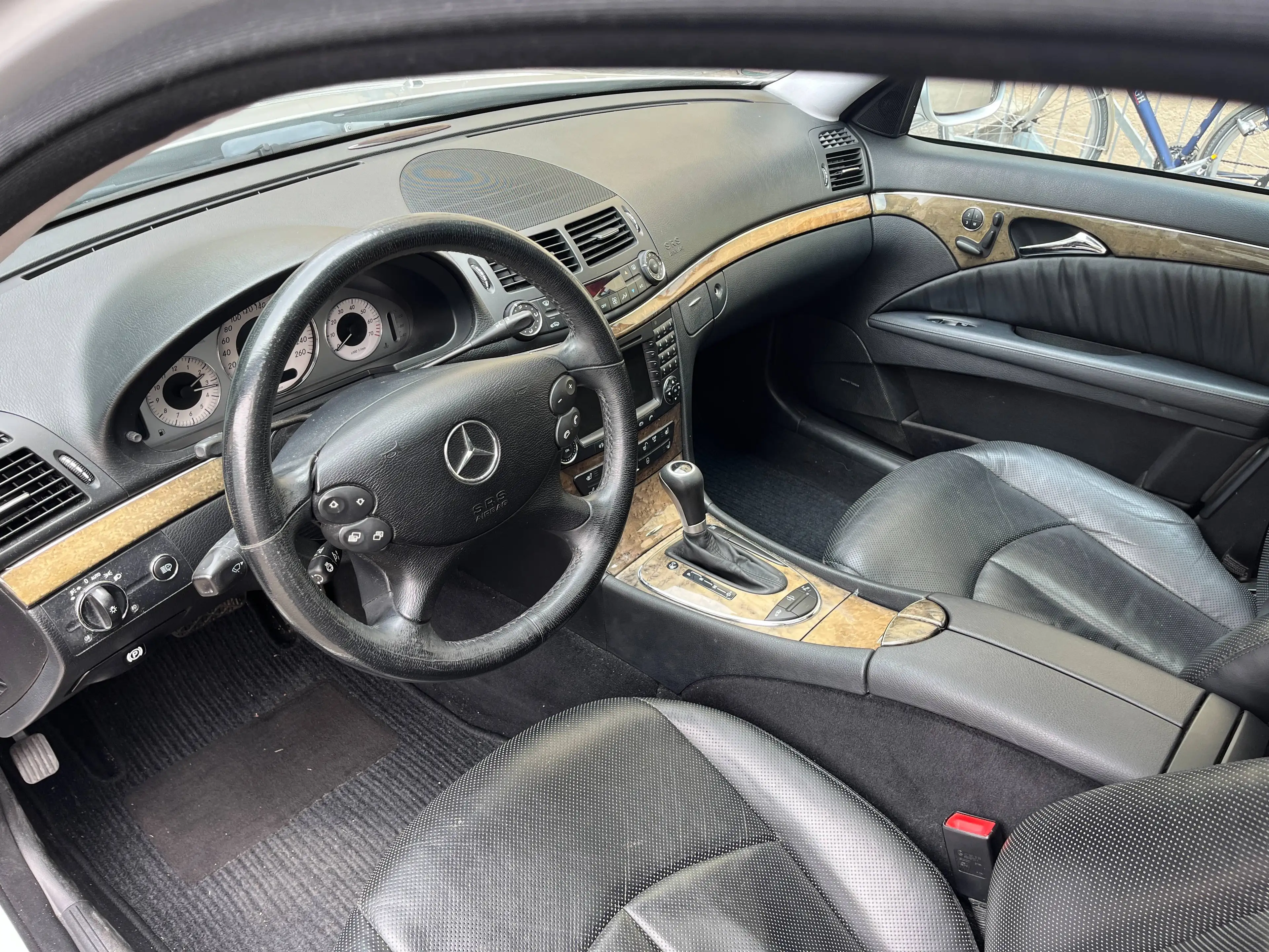 Mercedes-Benz E 350 E 350T Avantgarde Leder Exclusiv Memory H&K — photo 12