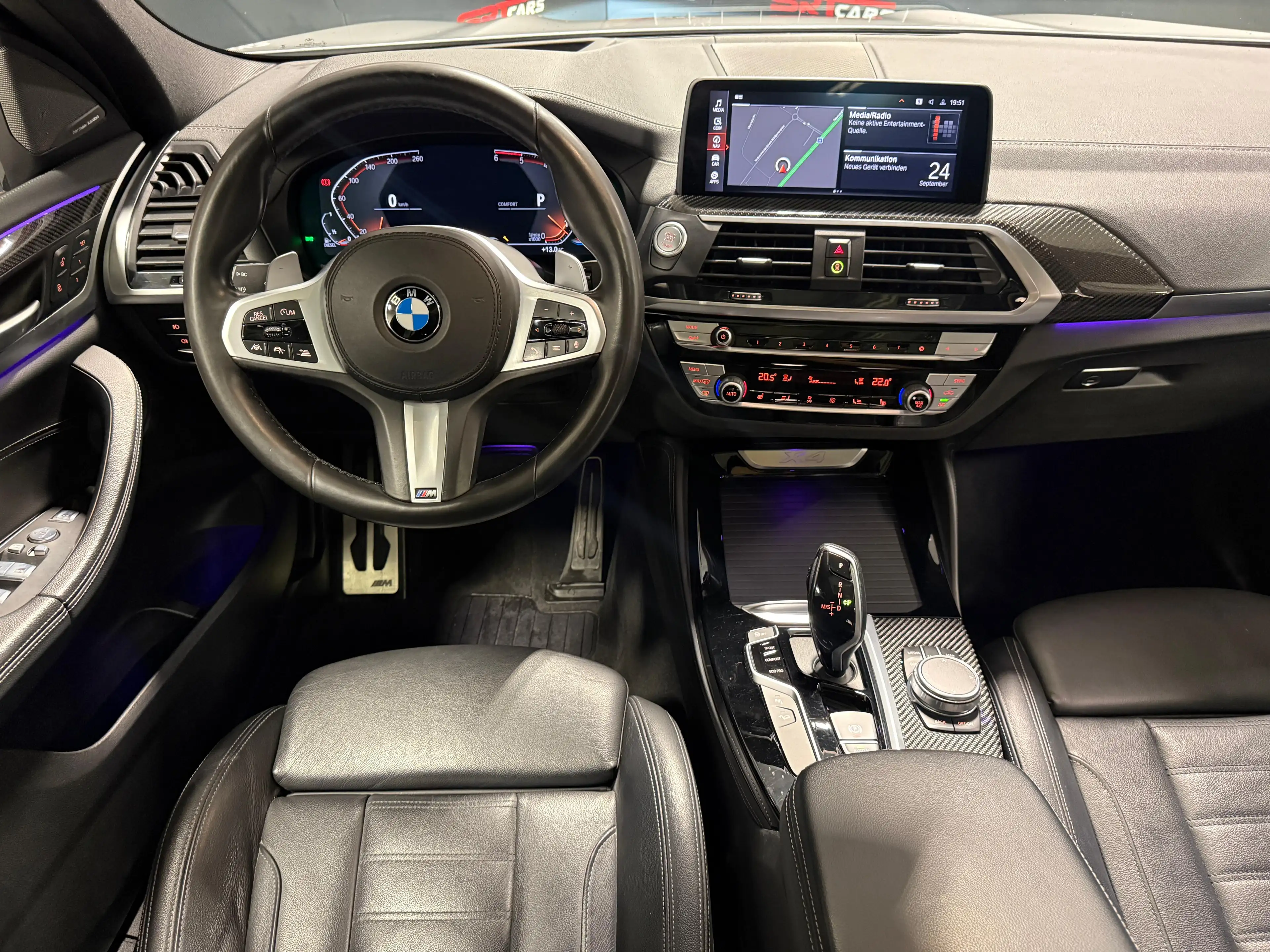 BMW X4 xDrive 20d M Sport*Carbon*Panorama*AHK*Kamera*Harman/Kardon*LED*Massage*ToterWinkel*KeylessGO*HeadUp — photo 8