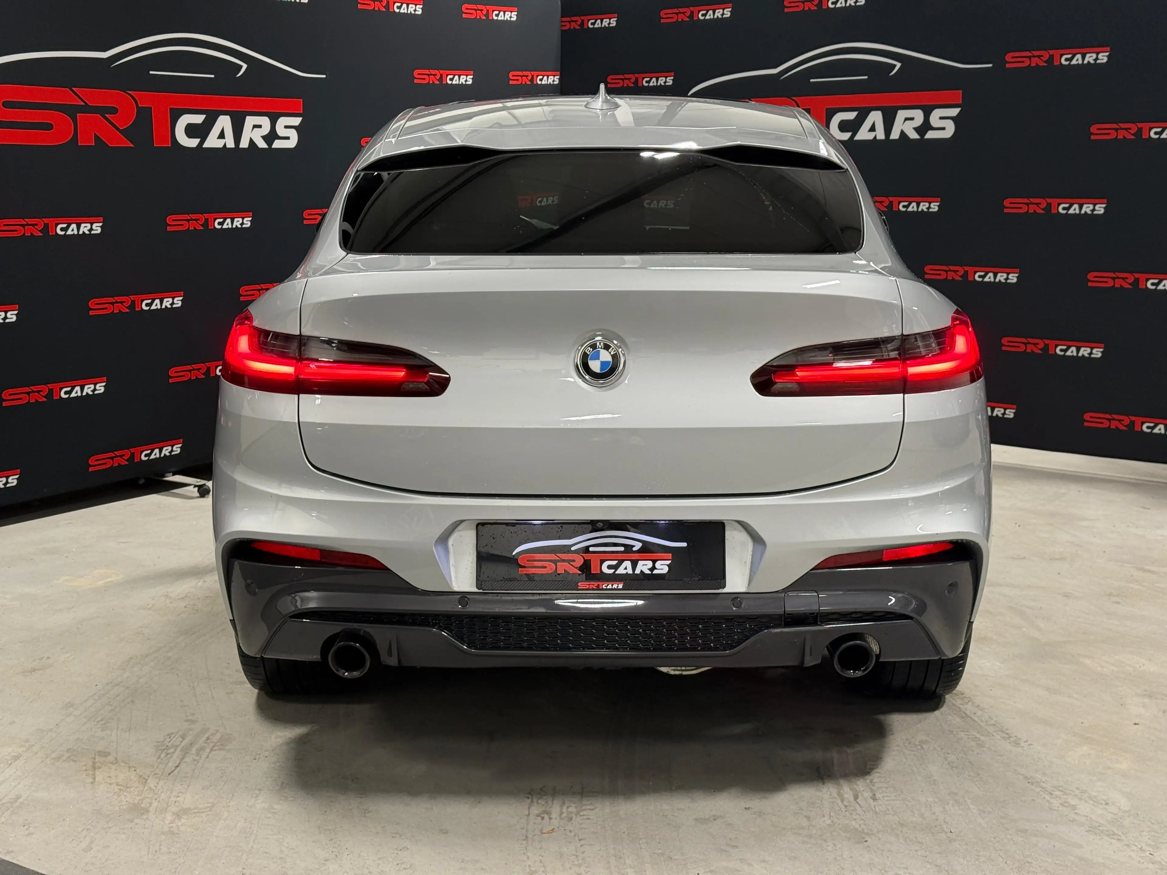 BMW X4 xDrive 20d M Sport*Carbon*Panorama*AHK*Kamera*Harman/Kardon*LED*Massage*ToterWinkel*KeylessGO*HeadUp — photo 5