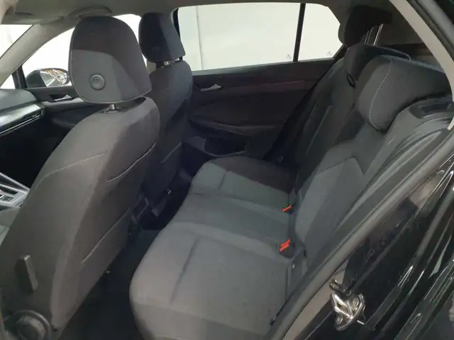 Volkswagen Golf view 13