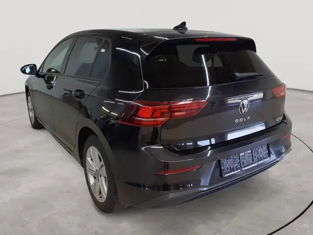 Volkswagen Golf view 5