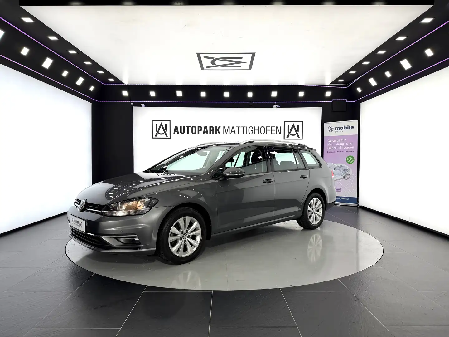 Volkswagen Golf Variant 1.6 TDI DSG Comfortline BMT *ACC*CARPLAY* Grau - 2