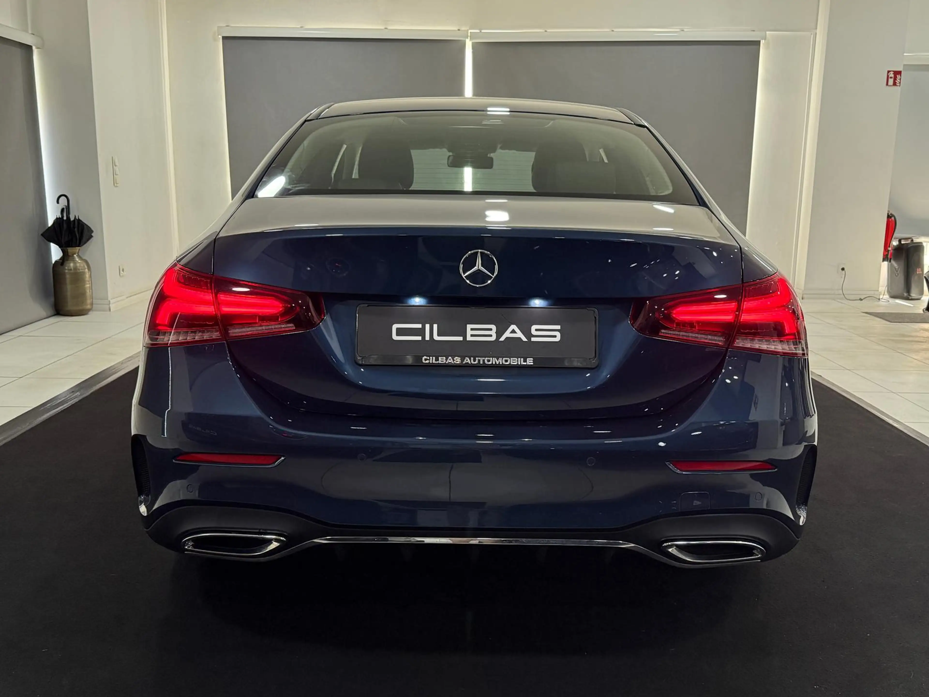 Mercedes-Benz A 250 7G LIMO AMG-LINE*WIDESCREEN*LED*SPURH*SHZ* — photo 10