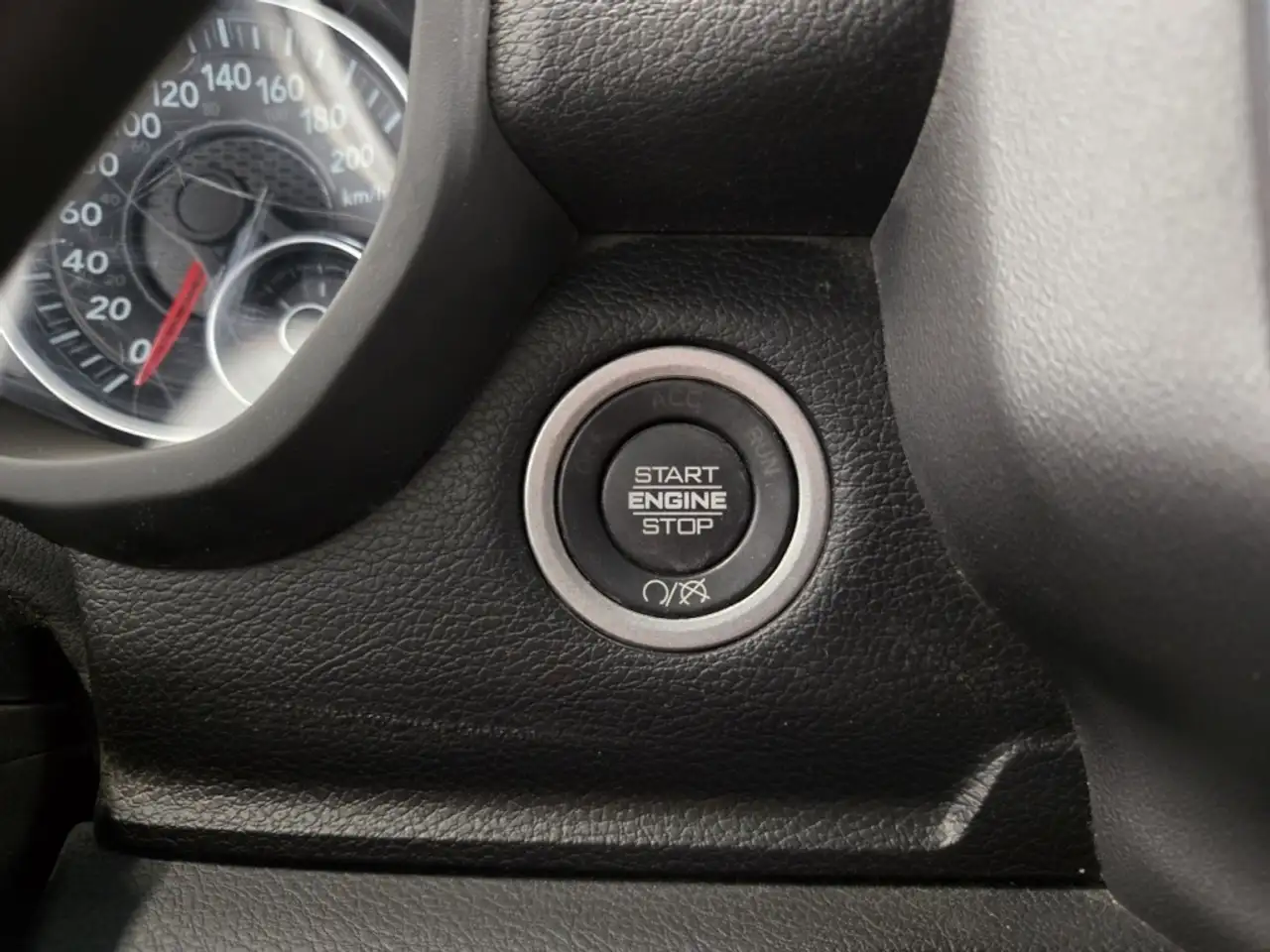 RAM 3500 снимка RAM 3500
