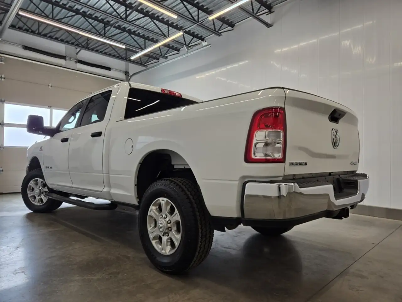RAM 3500 снимка RAM 3500