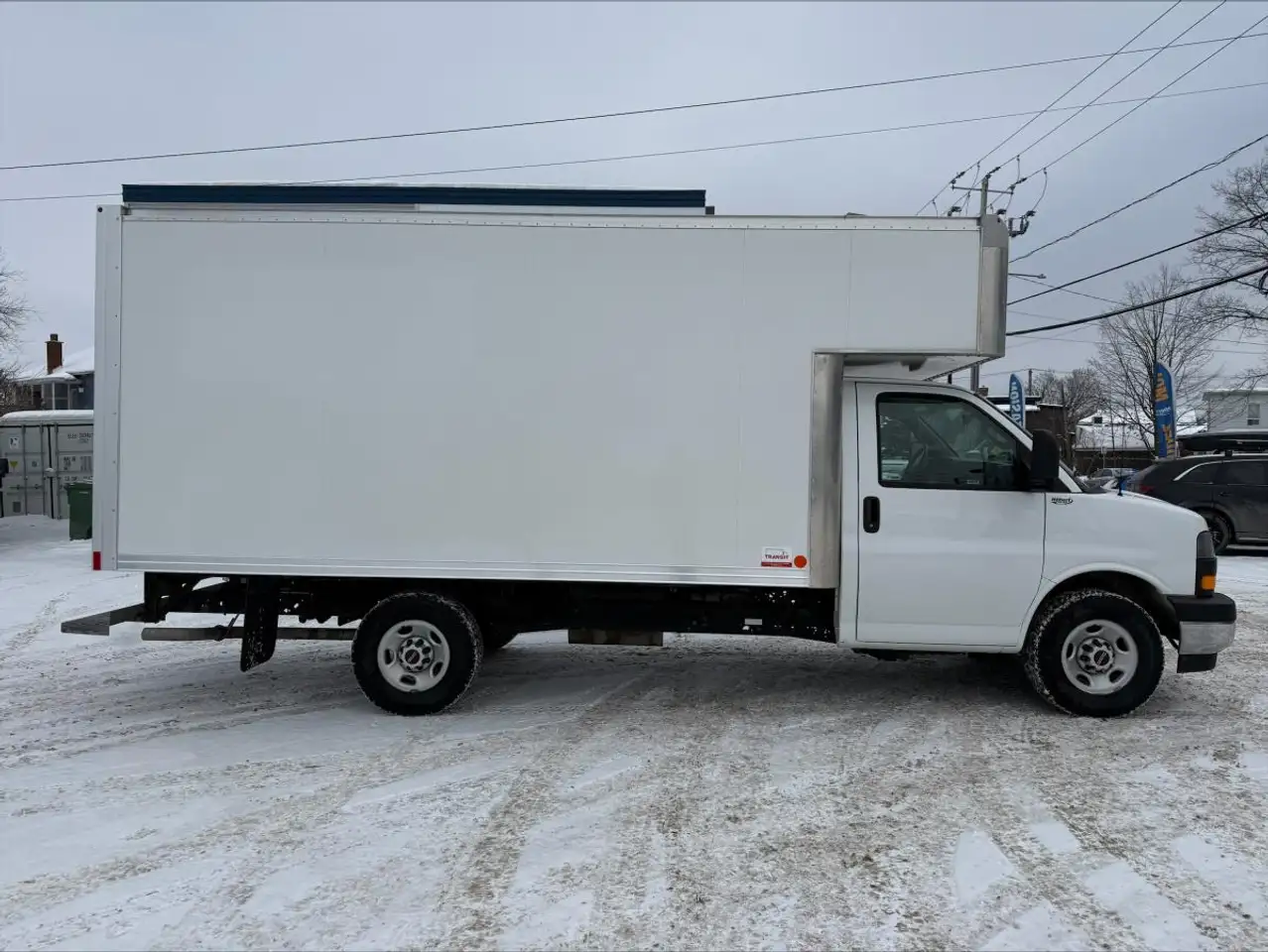 GMC Savana 3500 снимка GMC Savana 3500