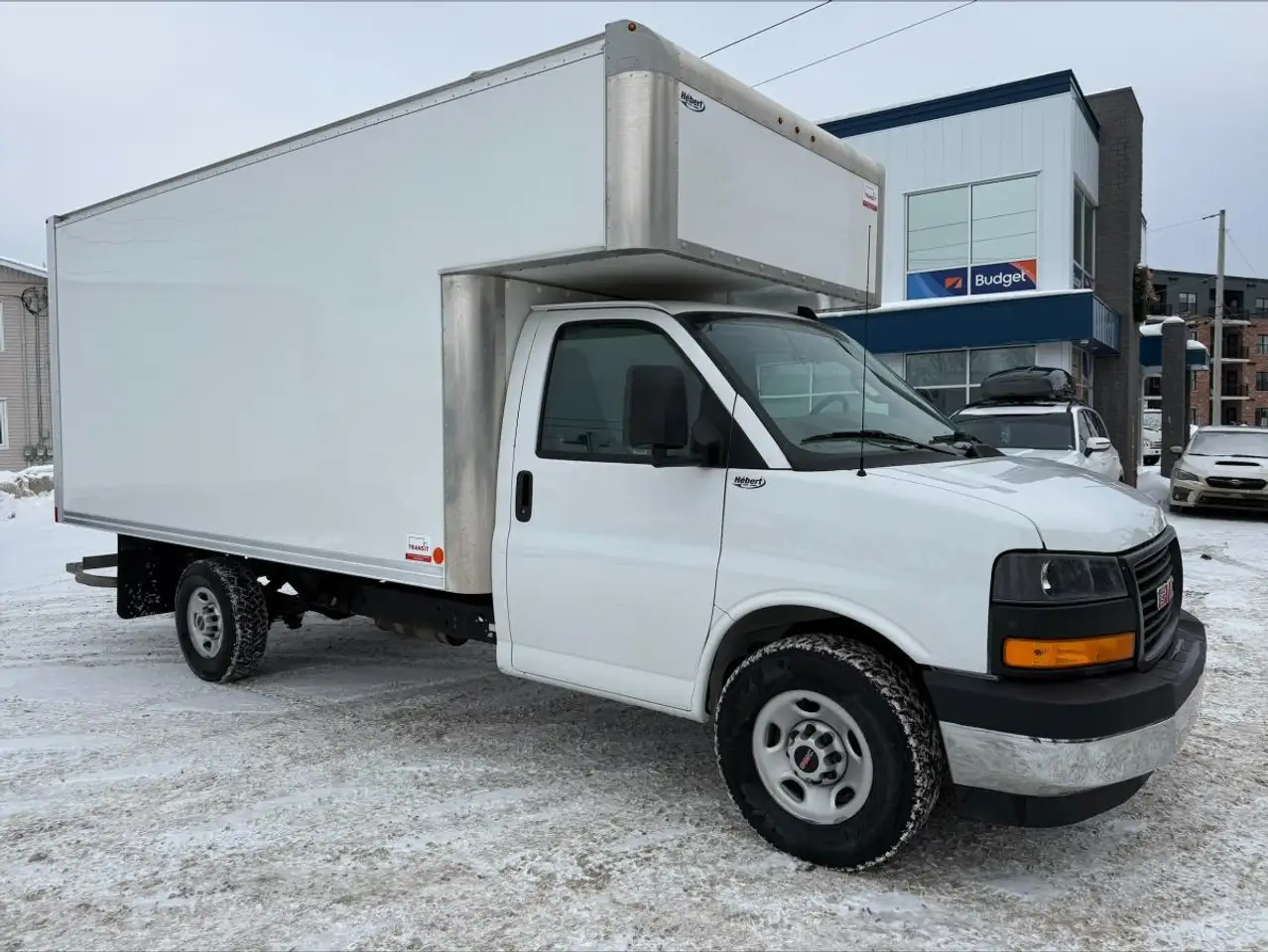 2024 GMC Savana 3500