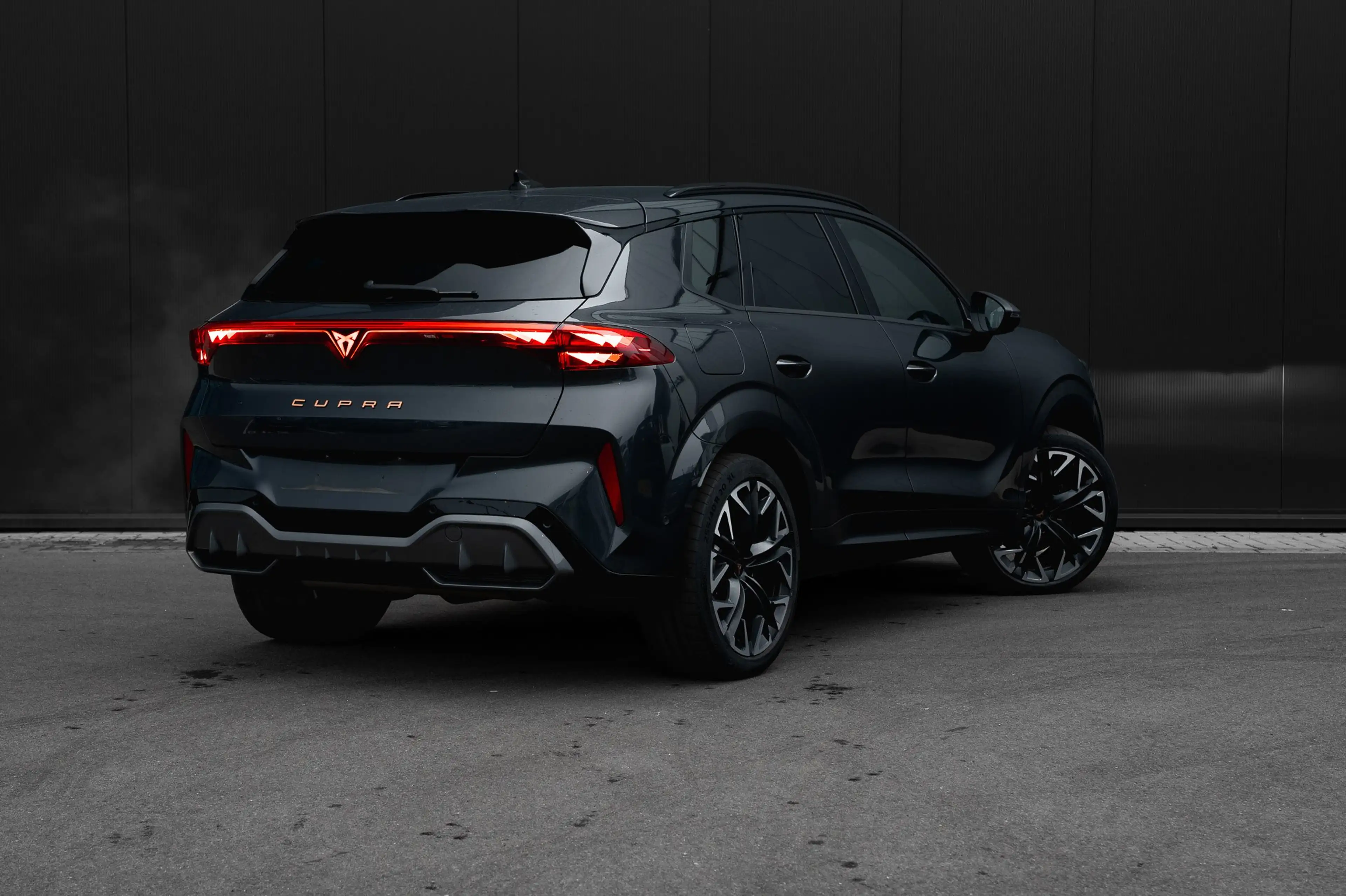 CUPRA Terramar 1.5 TSI e-Hybrid 272pk VZ Performance | "Immersive — photo 2