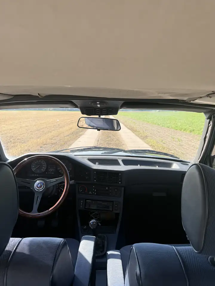 BMW 525e, foto 10